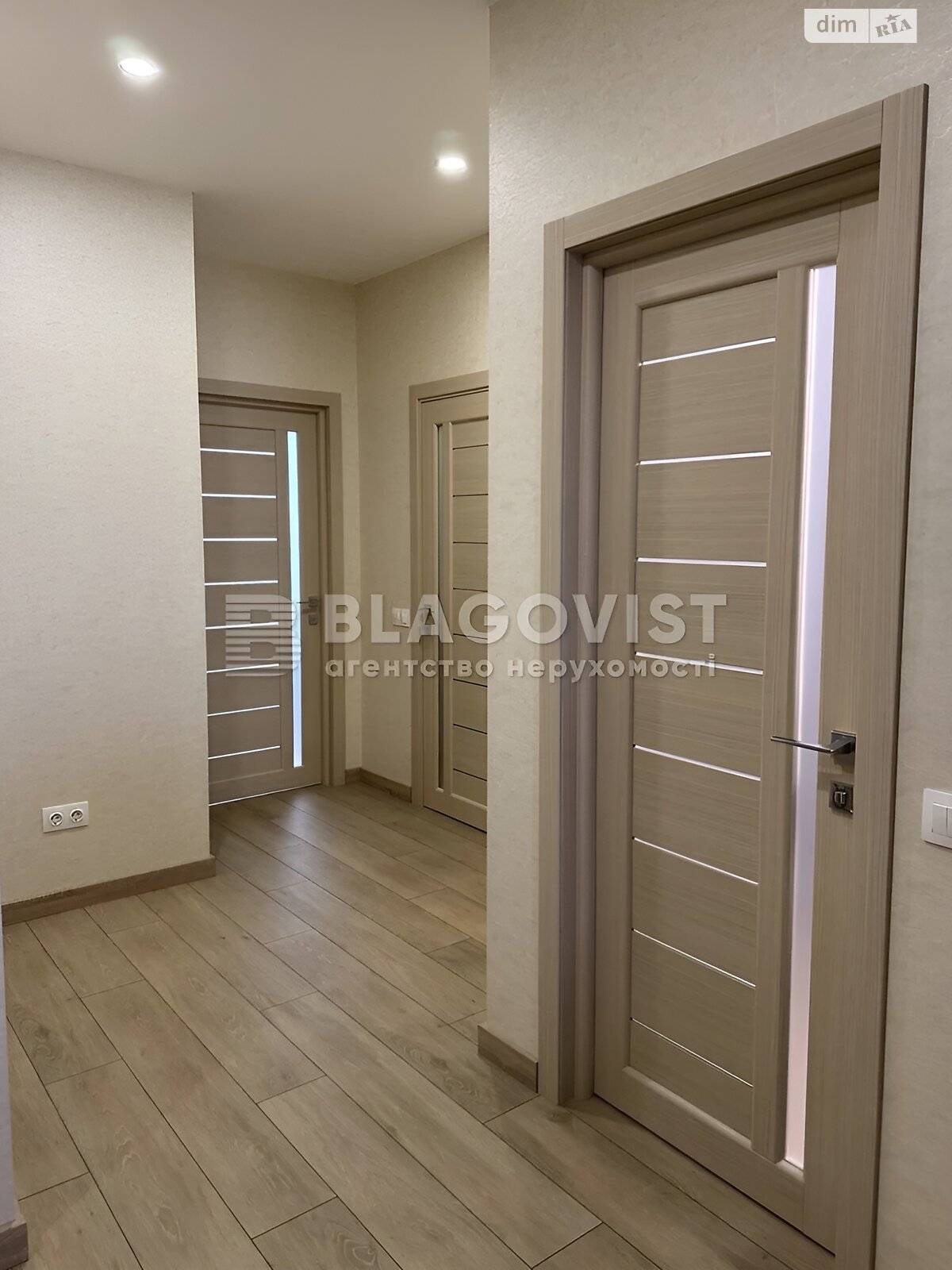 Продаж двокімнатної квартири в Києві, на вул. Юнацька 4, фото 1 Продаж двокімнатної квартири в Києві, на вул. Юнацька 4, фото 1