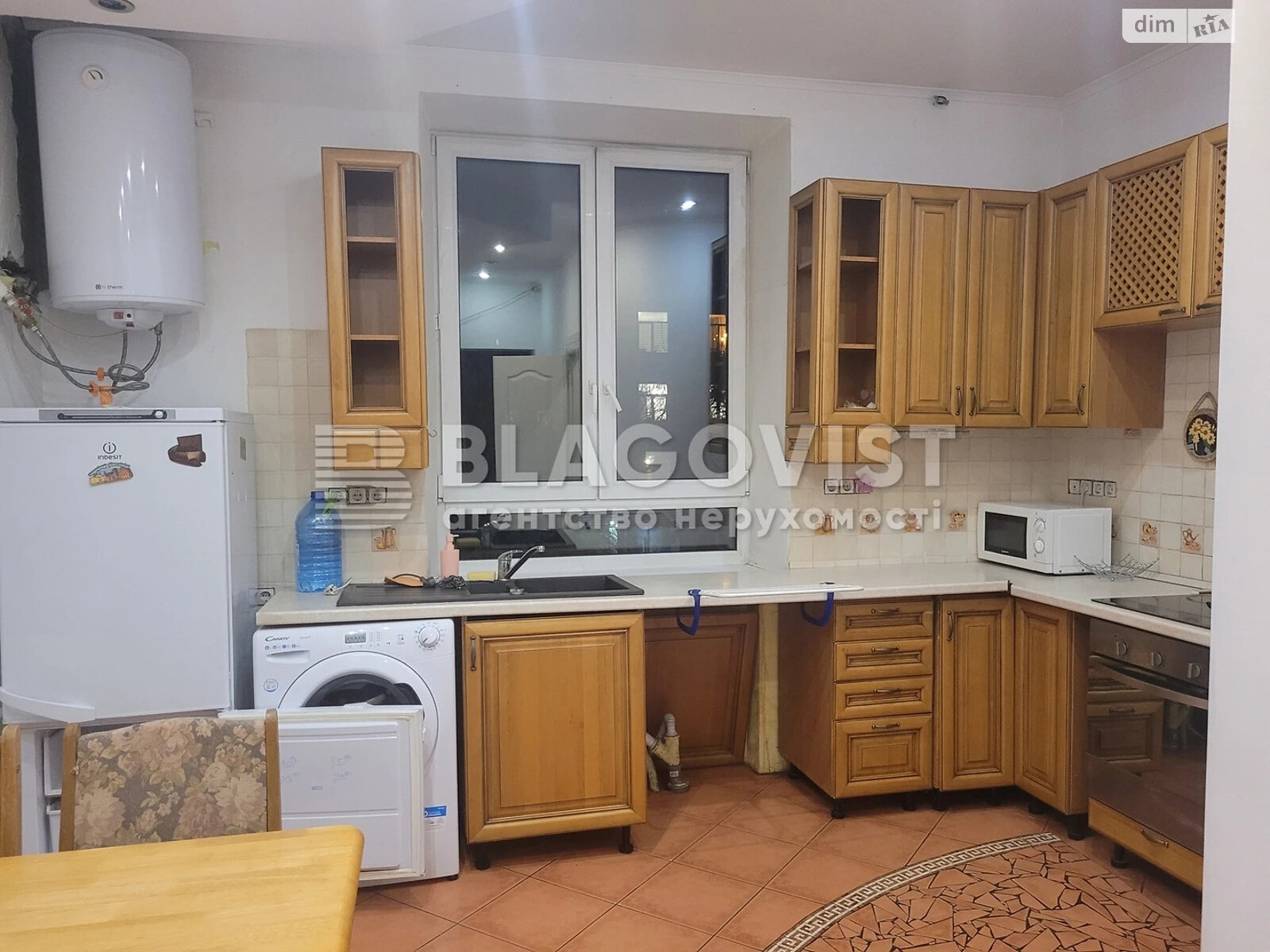 Продаж двокімнатної квартири в Києві, на вул. Юрківська 36/10, фото 1 Продаж двокімнатної квартири в Києві, на вул. Юрківська 36/10, фото 1