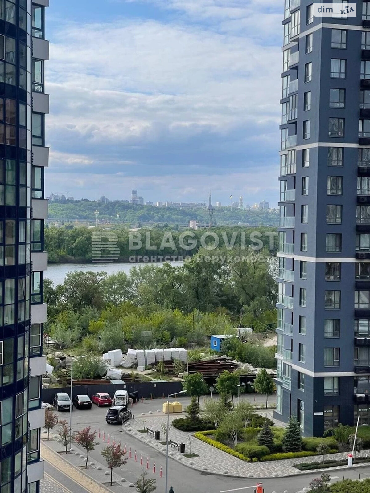 Продаж однокімнатної квартири в Києві, на вул. Зарічна 1Б, фото 1 Продаж однокімнатної квартири в Києві, на вул. Зарічна 1Б, фото 1