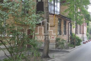 Продажа трехкомнатной квартиры в Киеве, на ул. Катерины Белокур 6, район Зверинец фото 2