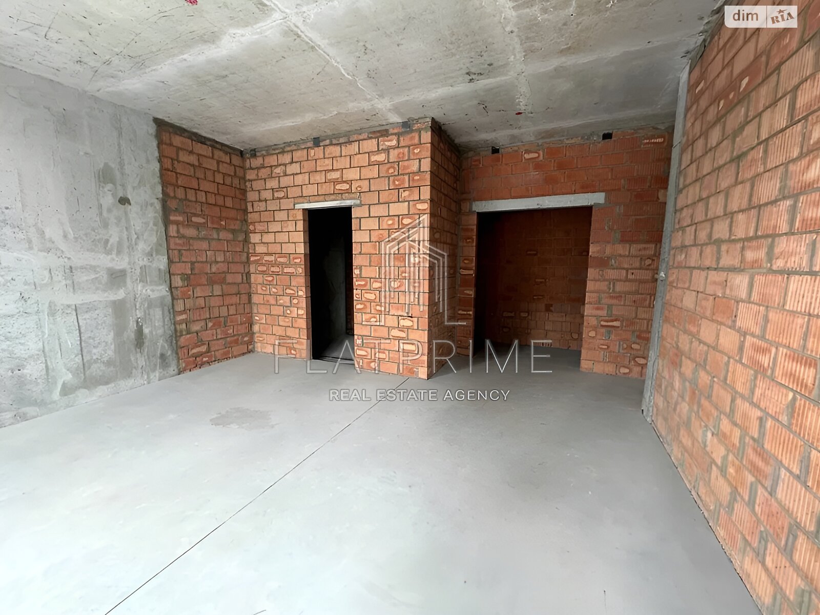 Продаж трикімнатної квартири в Києві, на вул. Болсуновська 21, район Звіринець фото 1 Продаж трикімнатної квартири в Києві, на вул. Болсуновська 21, район Звіринець фото 1