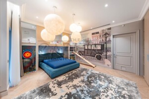 Продажа пятикомнатной квартиры в Киеве, на ул. Бусловская 12, район Зверинец фото 2