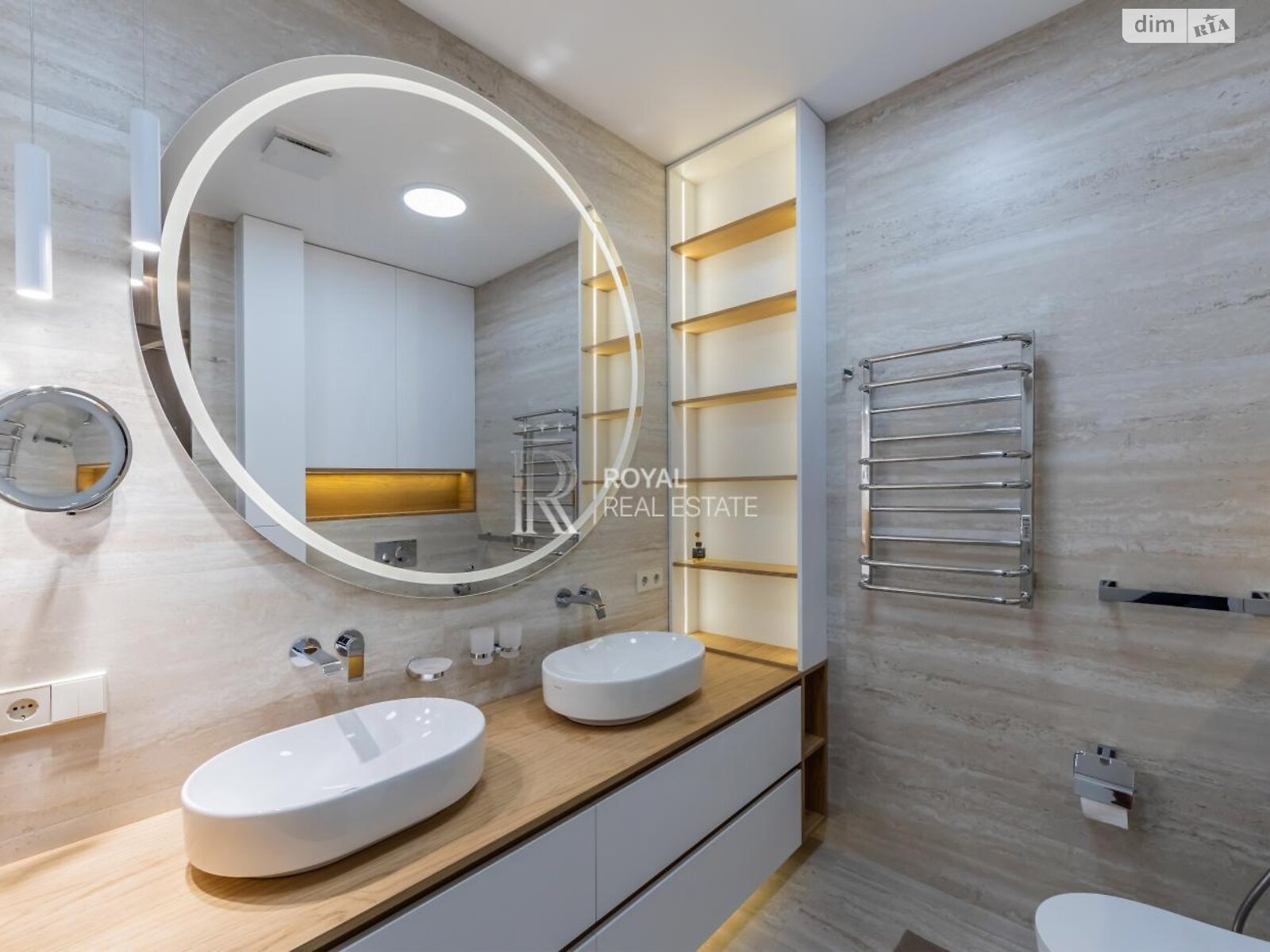 Продажа трехкомнатной квартиры в Киеве, на ул. Бусловская 12, район Зверинец фото 1 Продажа трехкомнатной квартиры в Киеве, на ул. Бусловская 12, район Зверинец фото 1