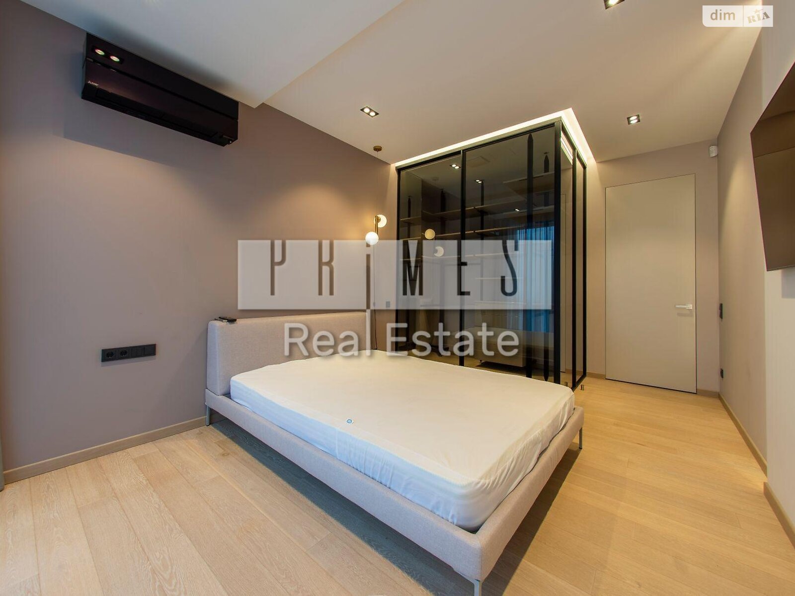 Продажа четырехкомнатной квартиры в Киеве, на ул. Бусловская 15, район Зверинец фото 1