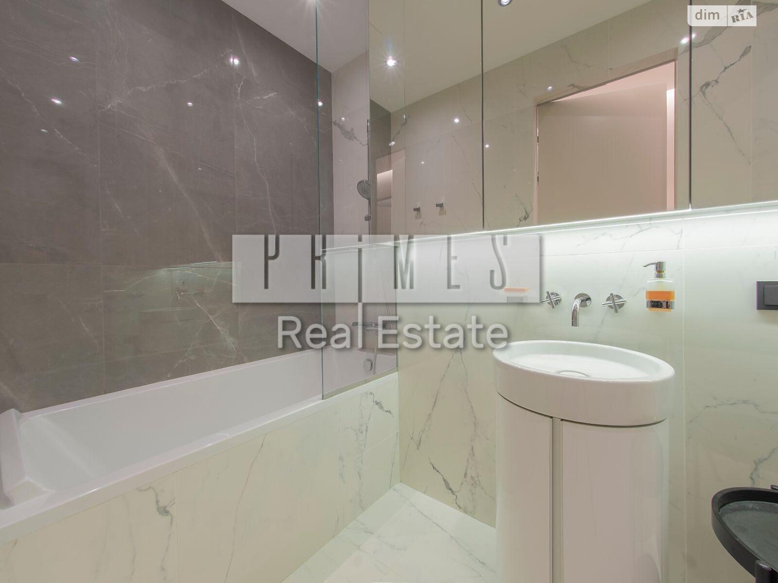 Продажа четырехкомнатной квартиры в Киеве, на ул. Бусловская 15, район Зверинец фото 1