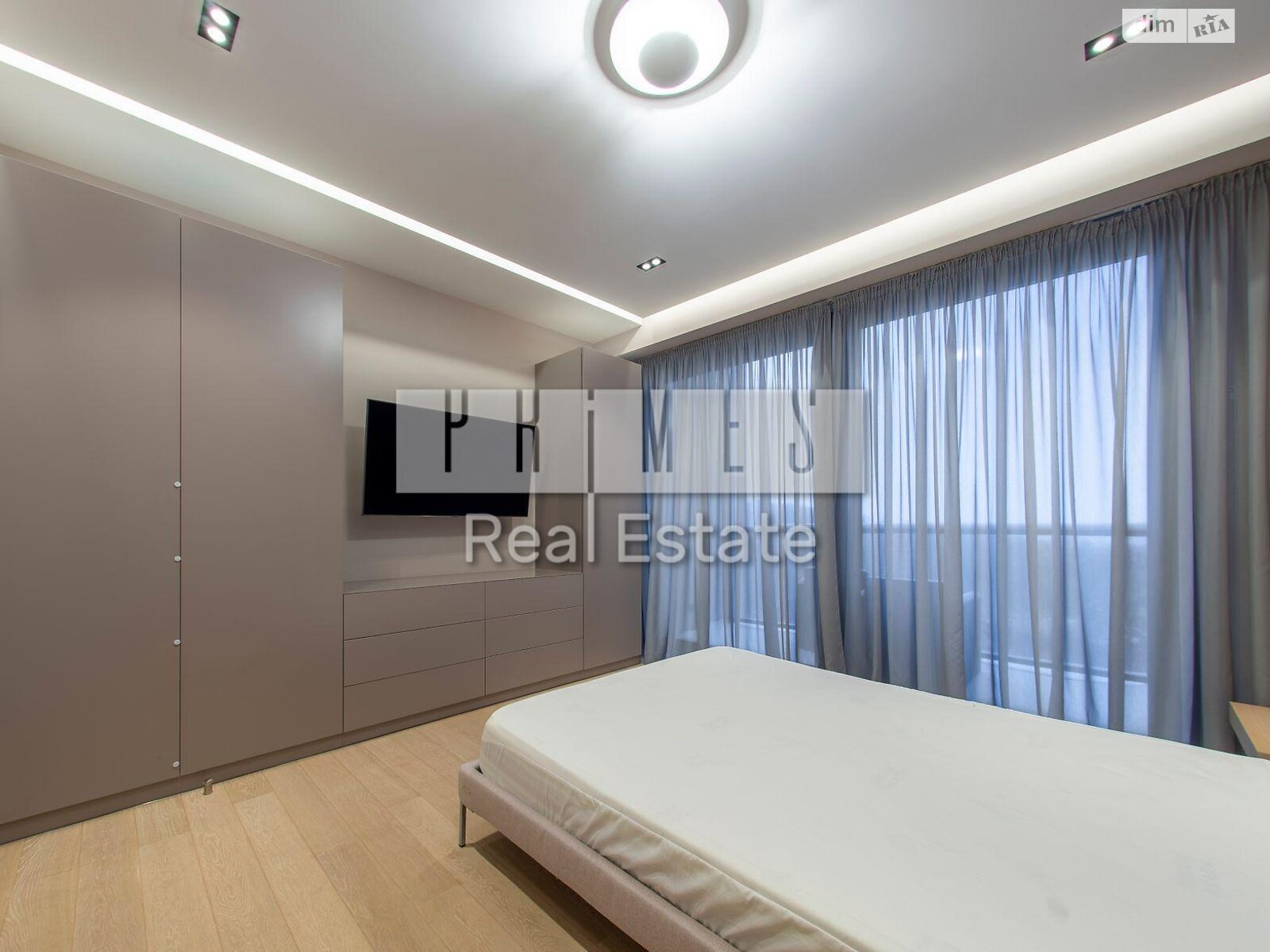 Продажа четырехкомнатной квартиры в Киеве, на ул. Бусловская 15, район Зверинец фото 1