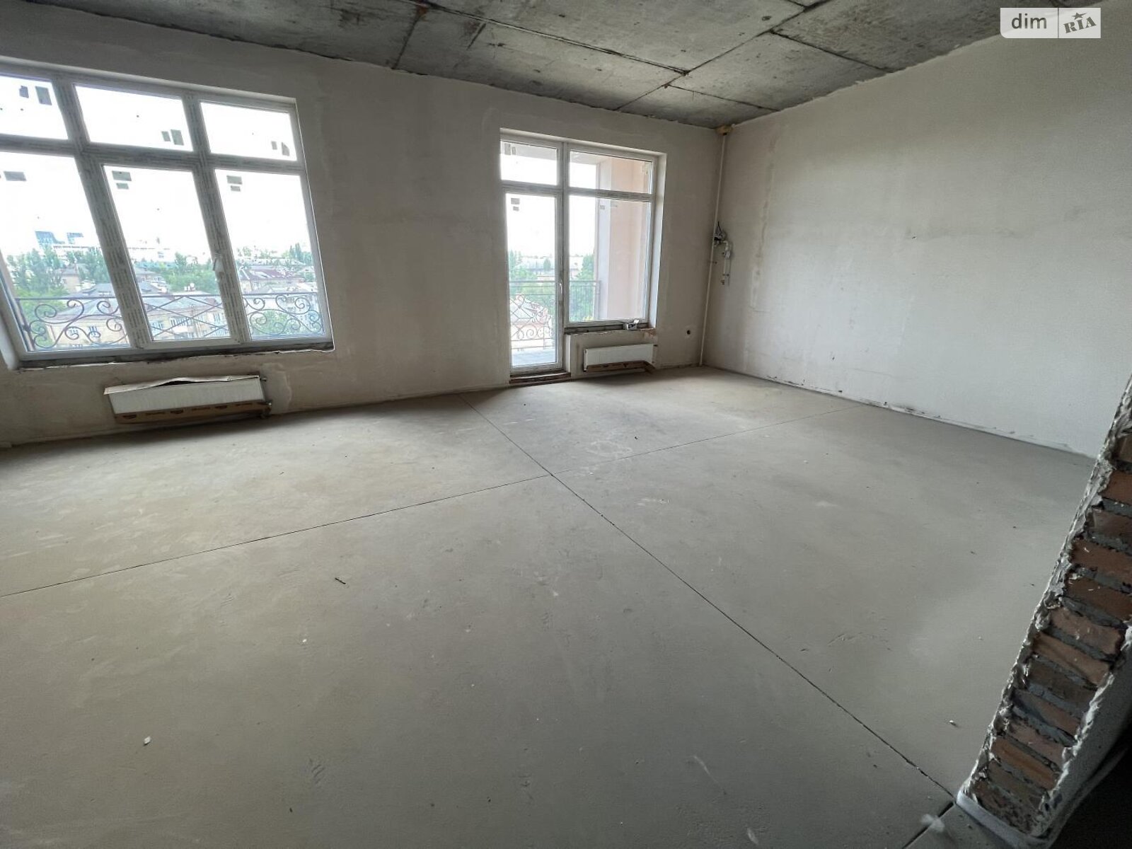 Продаж трикімнатної квартири в Києві, на вул. Михайла Бойчука 19А, район Звіринець фото 1 Продаж трикімнатної квартири в Києві, на вул. Михайла Бойчука 19А, район Звіринець фото 1