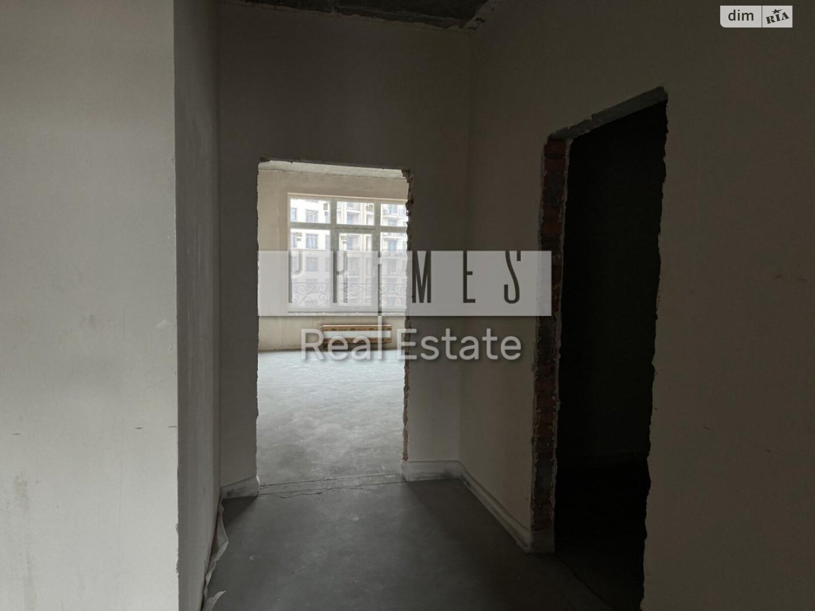 Продаж трикімнатної квартири в Києві, на вул. Михайла Бойчука 19А, район Звіринець фото 1 Продаж трикімнатної квартири в Києві, на вул. Михайла Бойчука 19А, район Звіринець фото 1