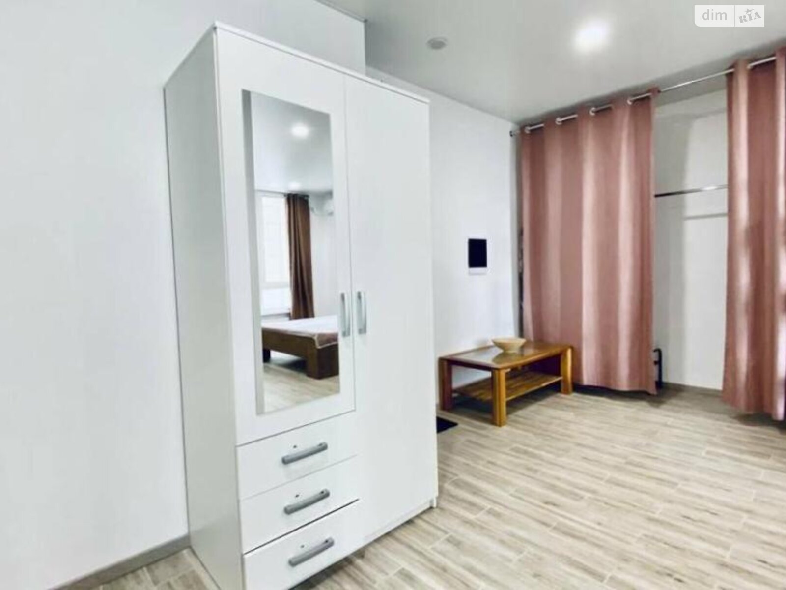 Продаж однокімнатної квартири в Києві, на вул. Михайла Бойчука 41А, район Звіринець фото 1 Продаж однокімнатної квартири в Києві, на вул. Михайла Бойчука 41А, район Звіринець фото 1