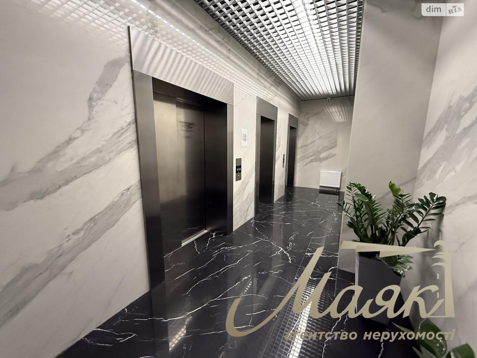 Продажа однокомнатной квартиры в Киеве, на ул. Михаила Бойчука, район Печерский фото 1 Продажа однокомнатной квартиры в Киеве, на ул. Михаила Бойчука, район Печерский фото 1