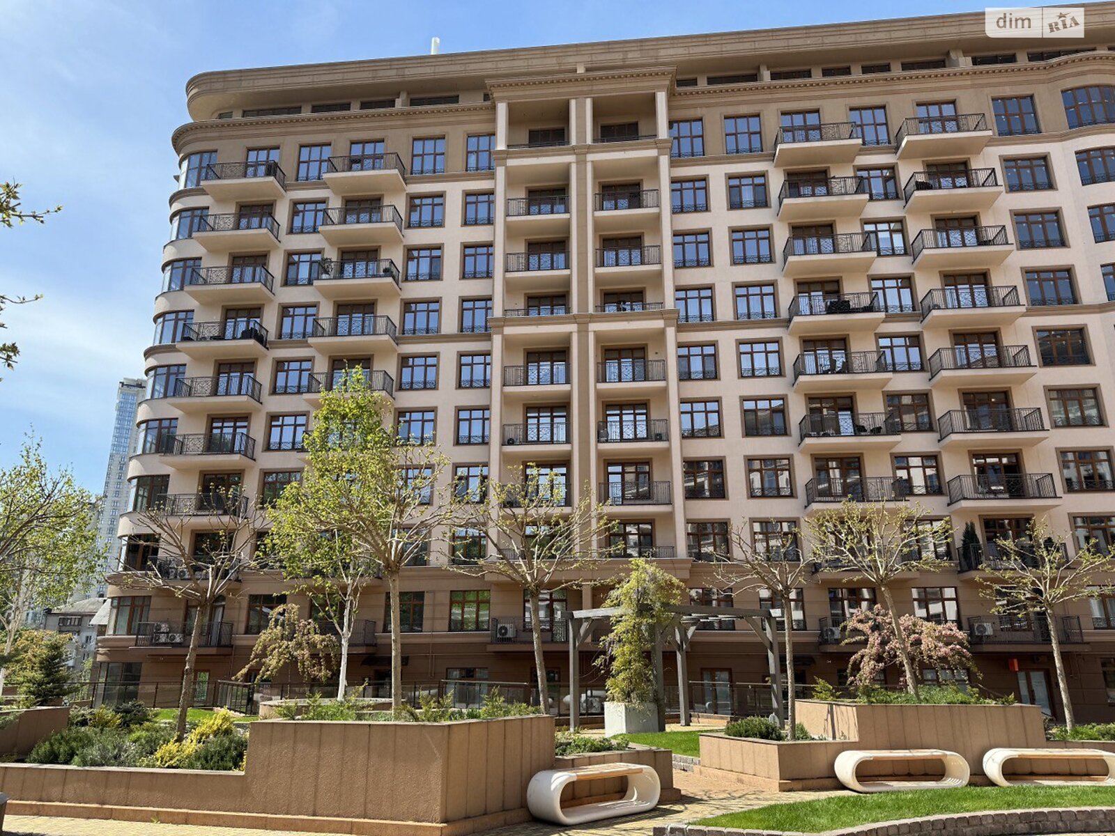 Продажа трехкомнатной квартиры в Киеве, на ул. Михаила Бойчука 19А, кв. 3, район Зверинец фото 1 Продажа трехкомнатной квартиры в Киеве, на ул. Михаила Бойчука 19А, кв. 3, район Зверинец фото 1