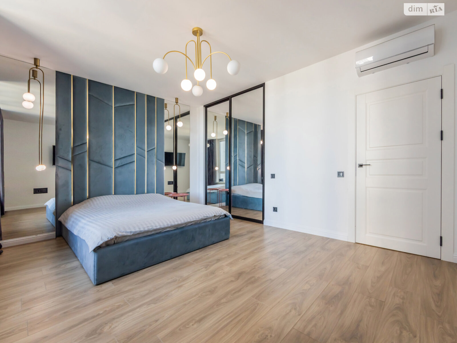 Продаж однокімнатної квартири в Києві, на вул. Михайла Бойчука 41А, район Звіринець фото 1 Продаж однокімнатної квартири в Києві, на вул. Михайла Бойчука 41А, район Звіринець фото 1