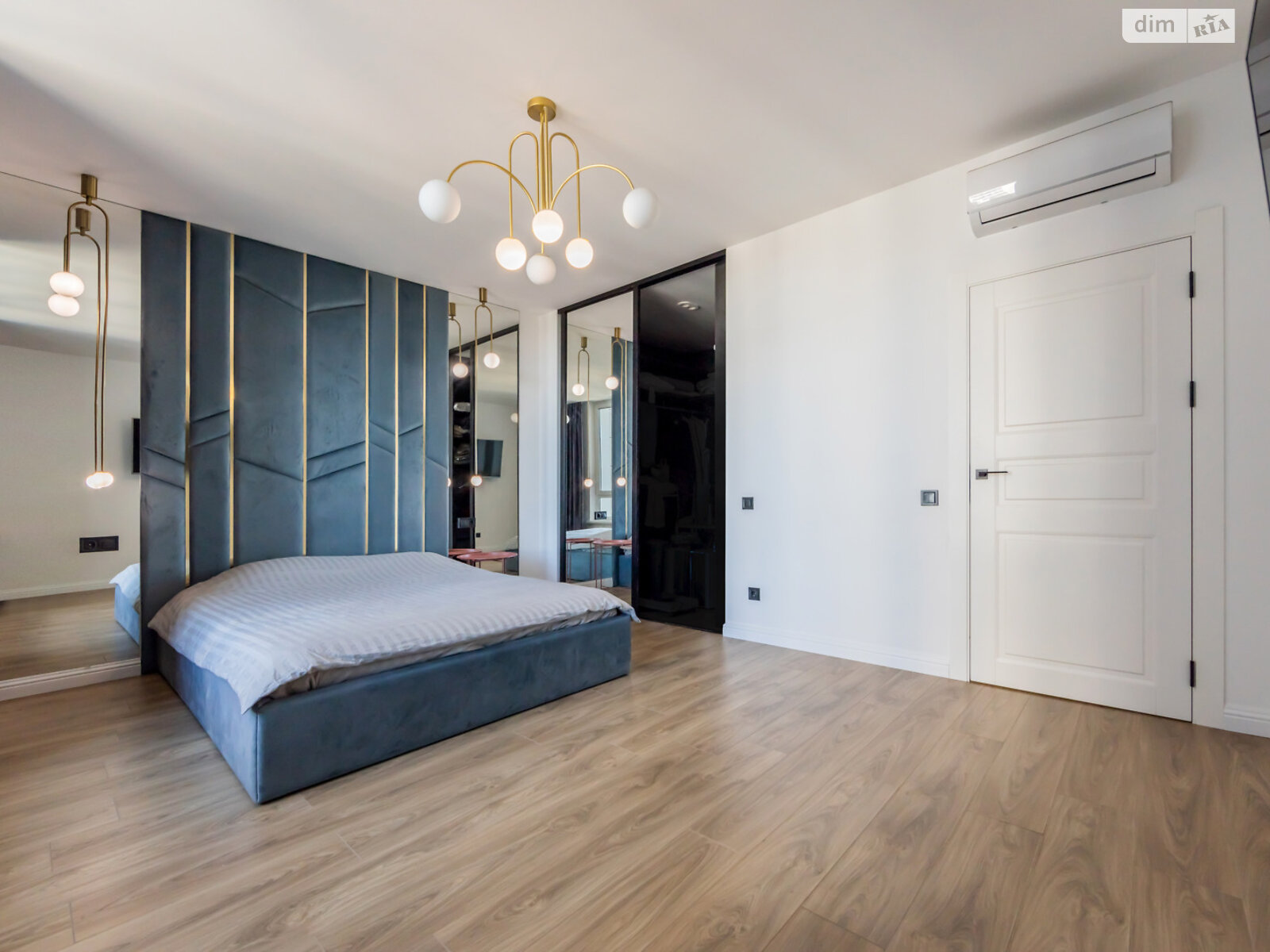 Продаж однокімнатної квартири в Києві, на вул. Михайла Бойчука 41А, район Звіринець фото 1 Продаж однокімнатної квартири в Києві, на вул. Михайла Бойчука 41А, район Звіринець фото 1