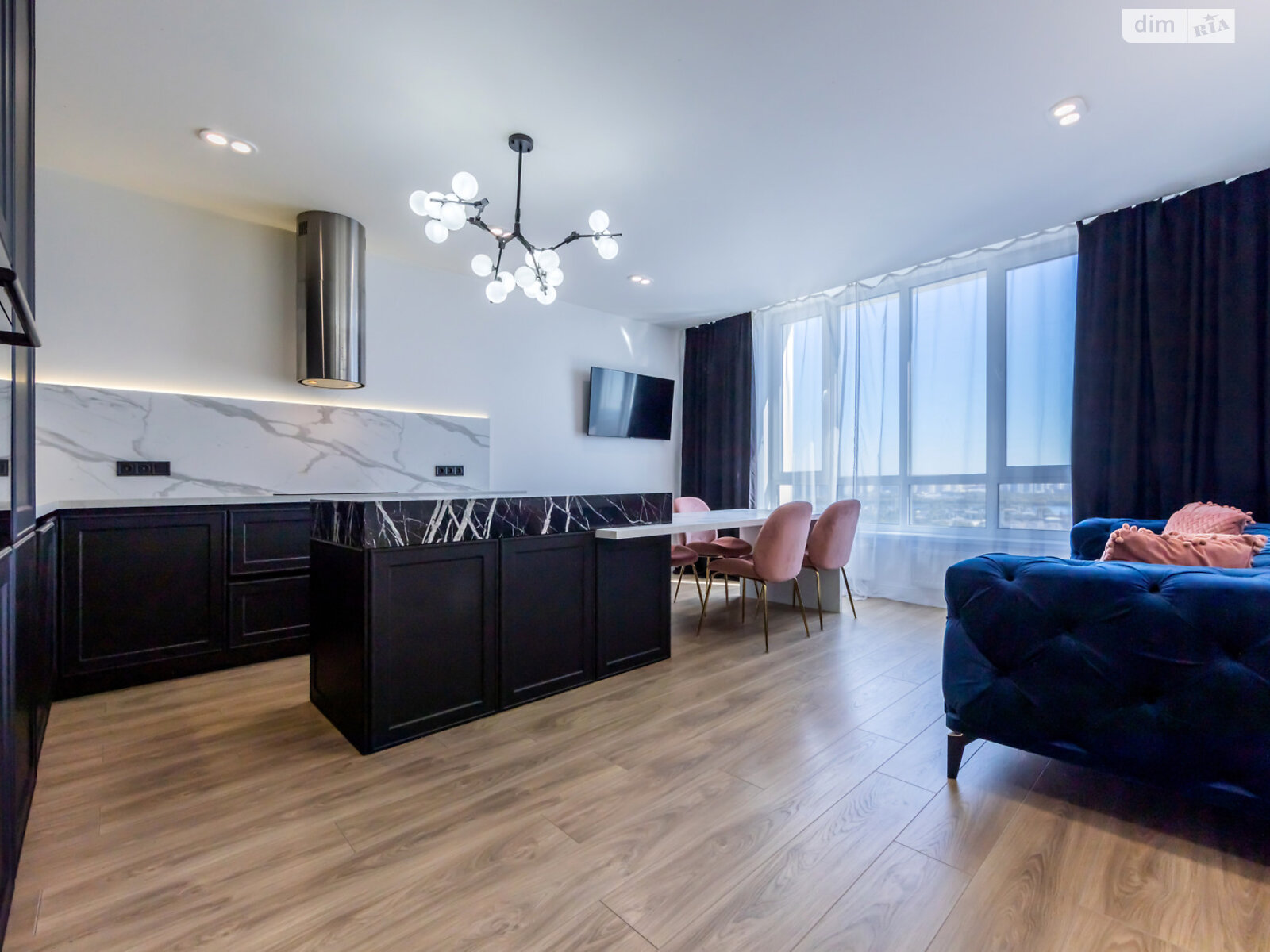 Продаж однокімнатної квартири в Києві, на вул. Михайла Бойчука 41А, район Звіринець фото 1 Продаж однокімнатної квартири в Києві, на вул. Михайла Бойчука 41А, район Звіринець фото 1