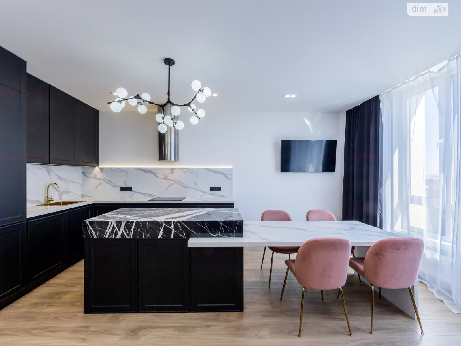 Продаж однокімнатної квартири в Києві, на вул. Михайла Бойчука 41А, район Звіринець фото 1 Продаж однокімнатної квартири в Києві, на вул. Михайла Бойчука 41А, район Звіринець фото 1