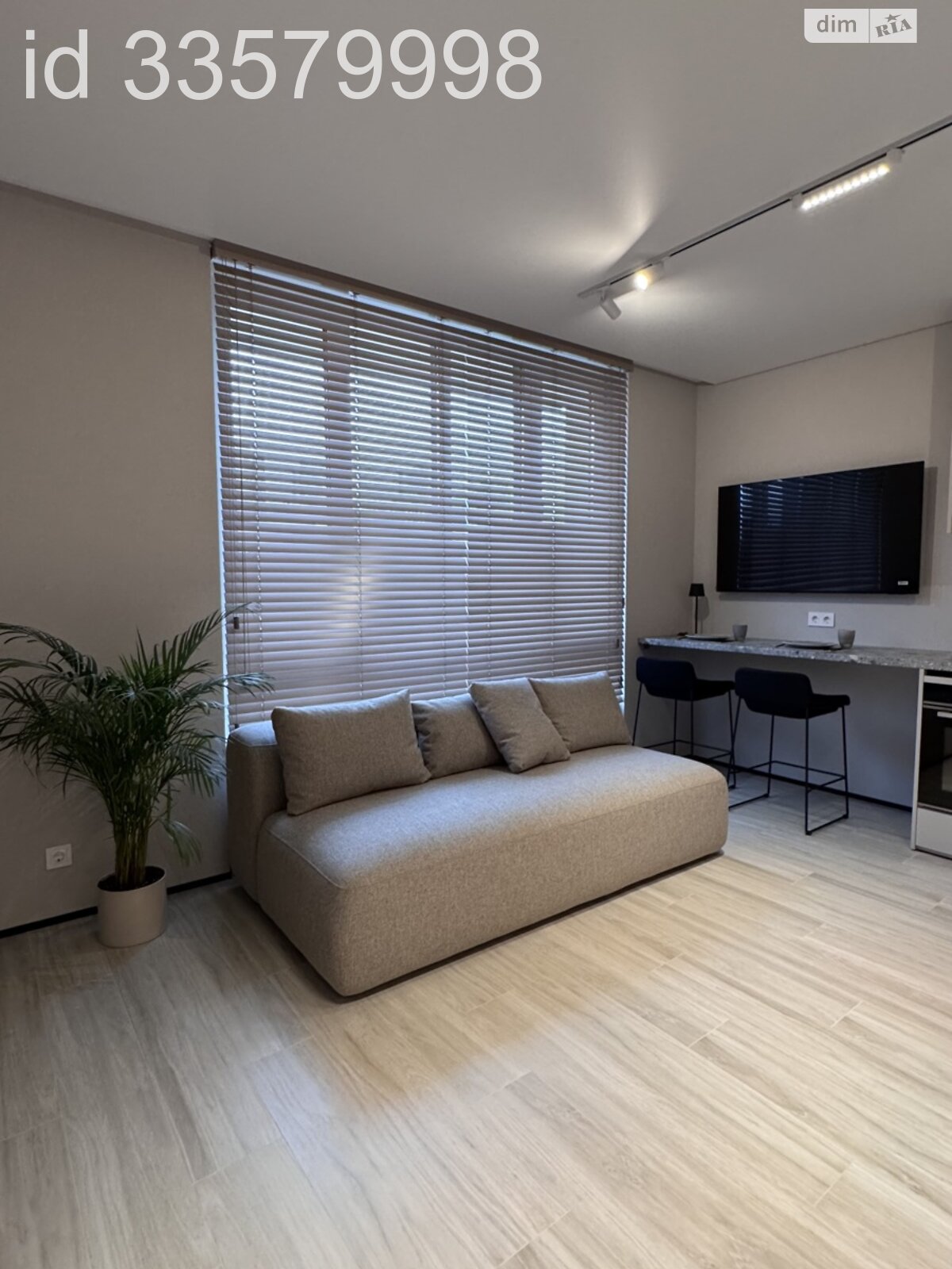 Продаж однокімнатної квартири в Києві, на вул. Михайла Бойчука, район Звіринець фото 1 Продаж однокімнатної квартири в Києві, на вул. Михайла Бойчука, район Звіринець фото 1