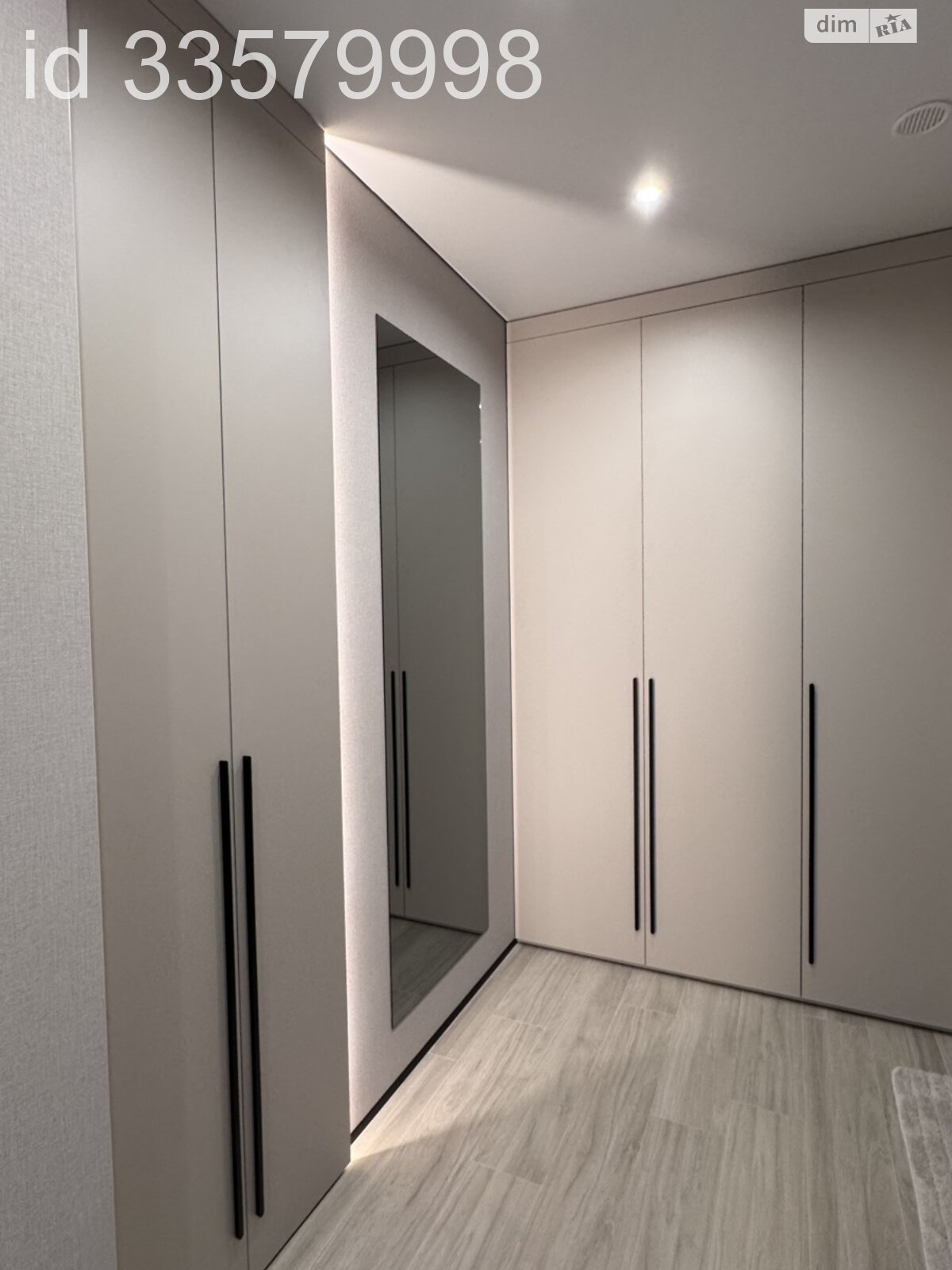 Продаж однокімнатної квартири в Києві, на вул. Михайла Бойчука, район Звіринець фото 1 Продаж однокімнатної квартири в Києві, на вул. Михайла Бойчука, район Звіринець фото 1