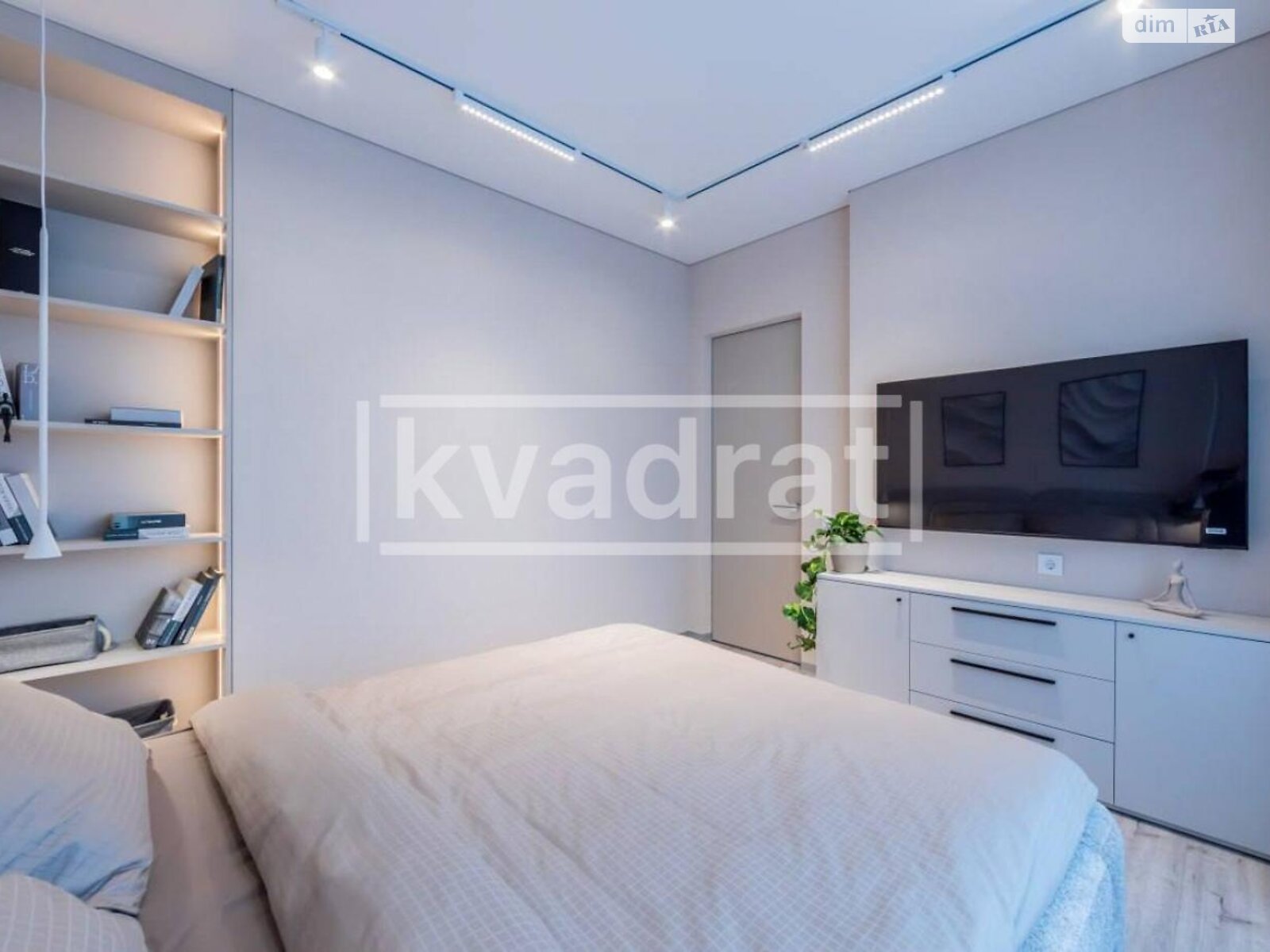 Продажа однокомнатной квартиры в Киеве, на ул. Михаила Бойчука 41Б, район Зверинец фото 1