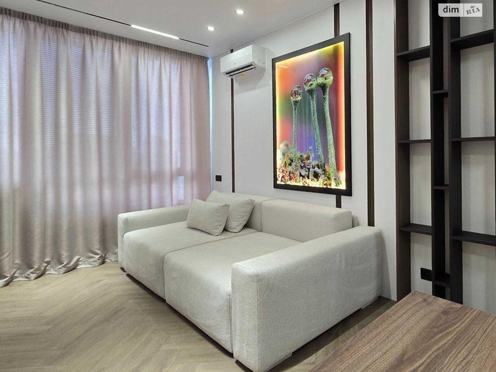 Продаж однокімнатної квартири в Києві, на вул. Михайла Бойчука 41Б, район Звіринець фото 1