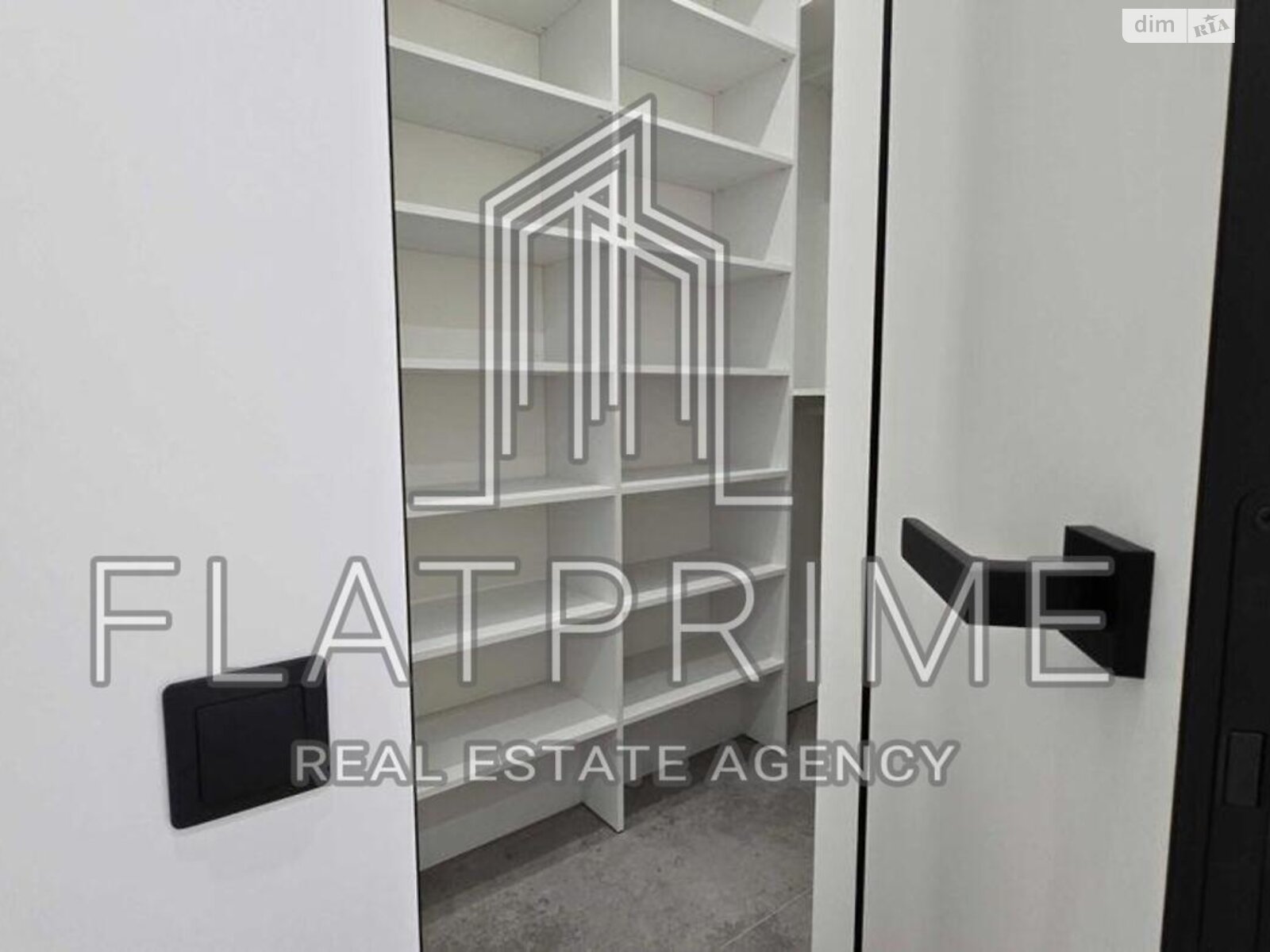 Продаж однокімнатної квартири в Києві, на вул. Михайла Бойчука 41Б, район Звіринець фото 1