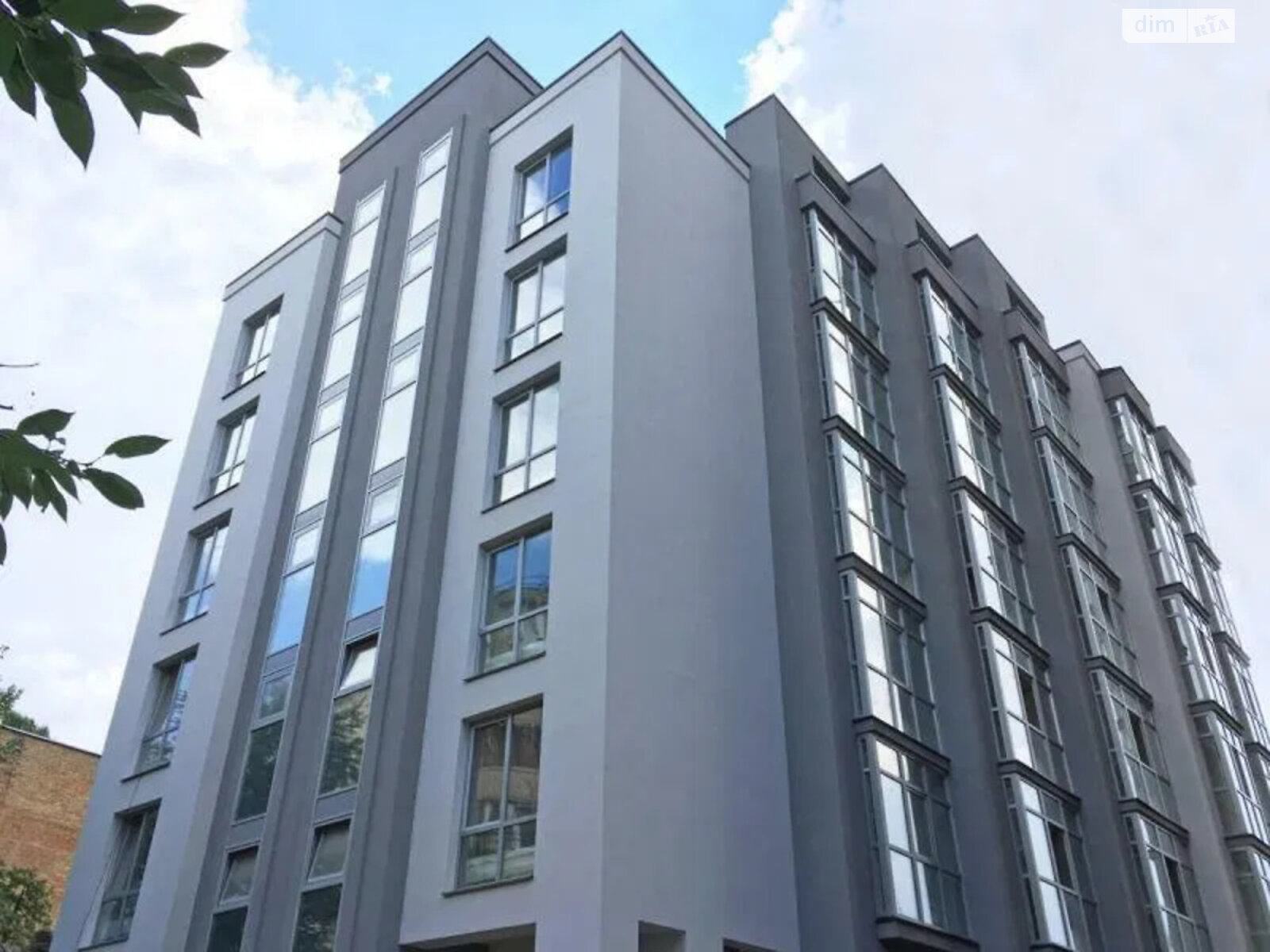 Продаж однокімнатної квартири в Києві, на вул. Миколи Соловцова 2, район Звіринець фото 1 Продаж однокімнатної квартири в Києві, на вул. Миколи Соловцова 2, район Звіринець фото 1