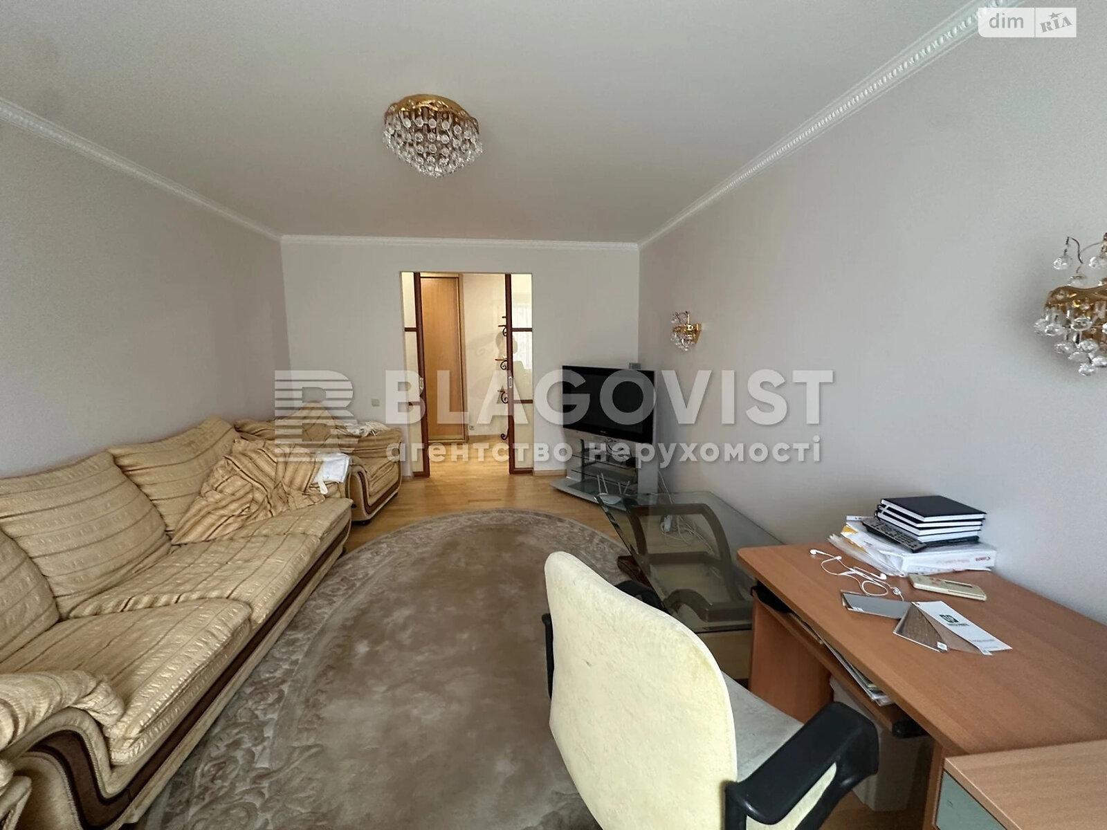 Продаж двокімнатної квартири в Києві, на вул. Миколи Соловцова 3, район Звіринець фото 1 Продаж двокімнатної квартири в Києві, на вул. Миколи Соловцова 3, район Звіринець фото 1