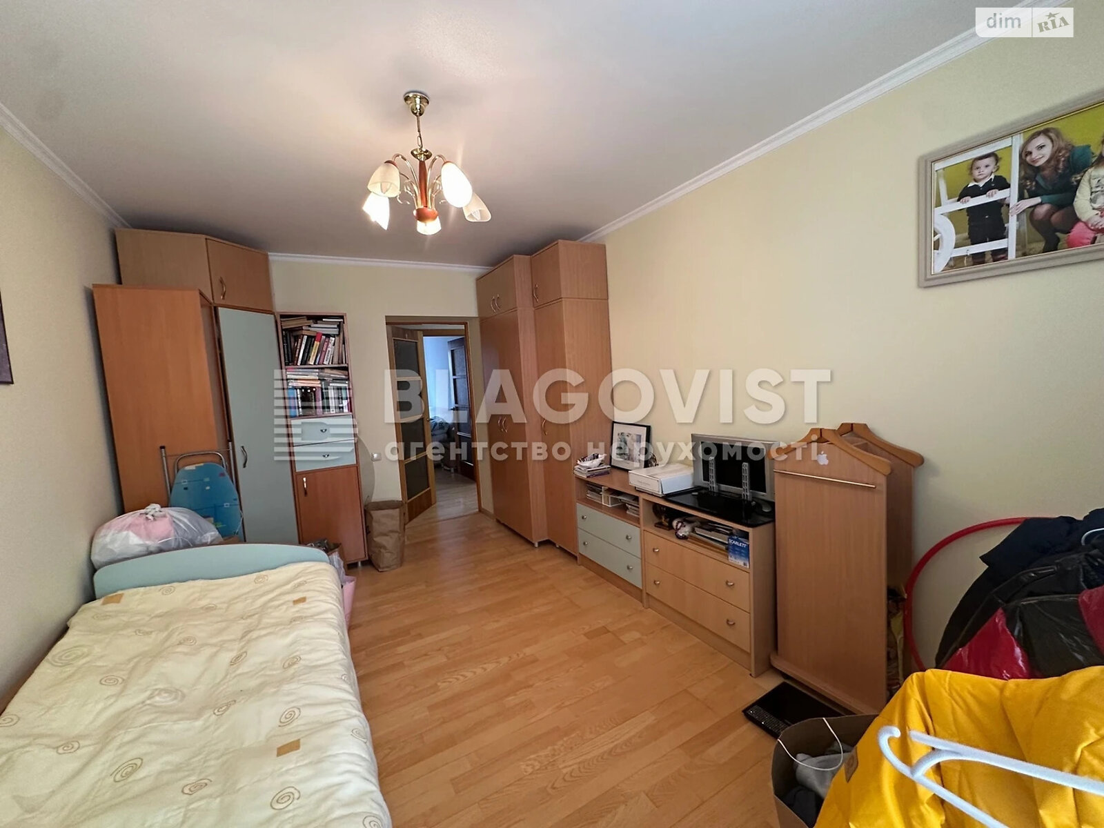 Продаж двокімнатної квартири в Києві, на вул. Миколи Соловцова 3, район Звіринець фото 1 Продаж двокімнатної квартири в Києві, на вул. Миколи Соловцова 3, район Звіринець фото 1