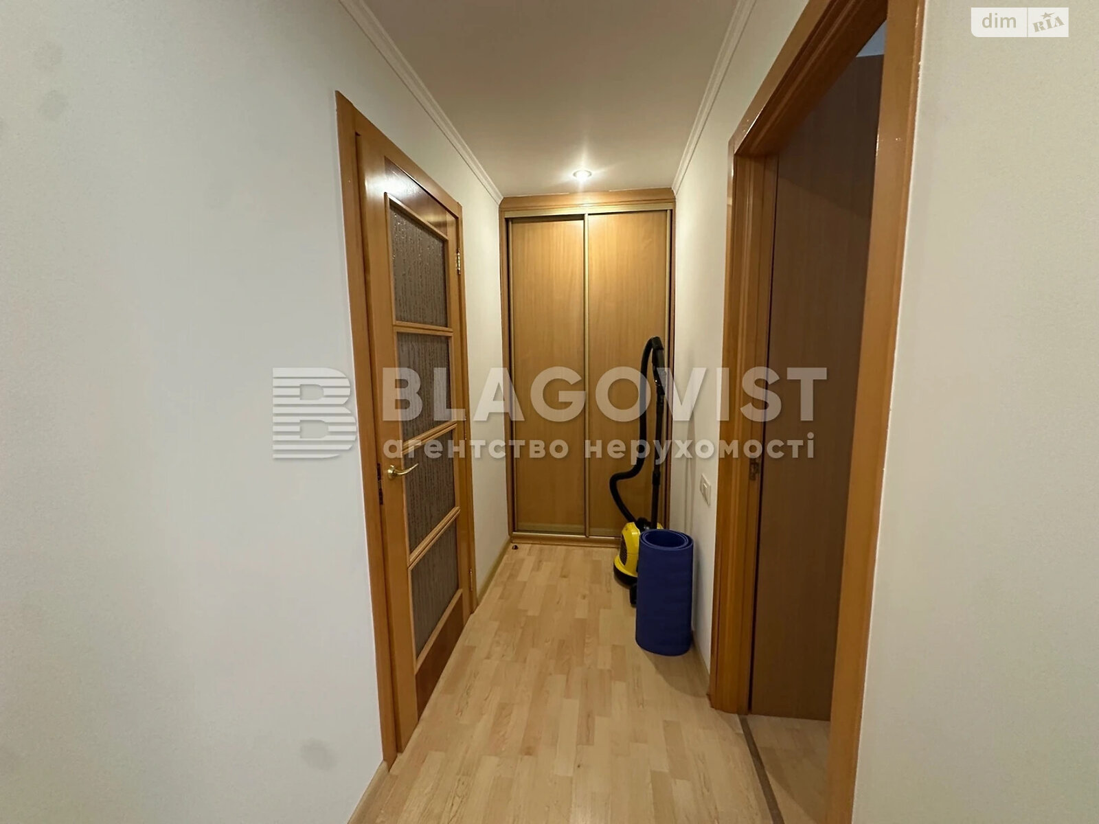 Продаж двокімнатної квартири в Києві, на вул. Миколи Соловцова 3, район Звіринець фото 1 Продаж двокімнатної квартири в Києві, на вул. Миколи Соловцова 3, район Звіринець фото 1