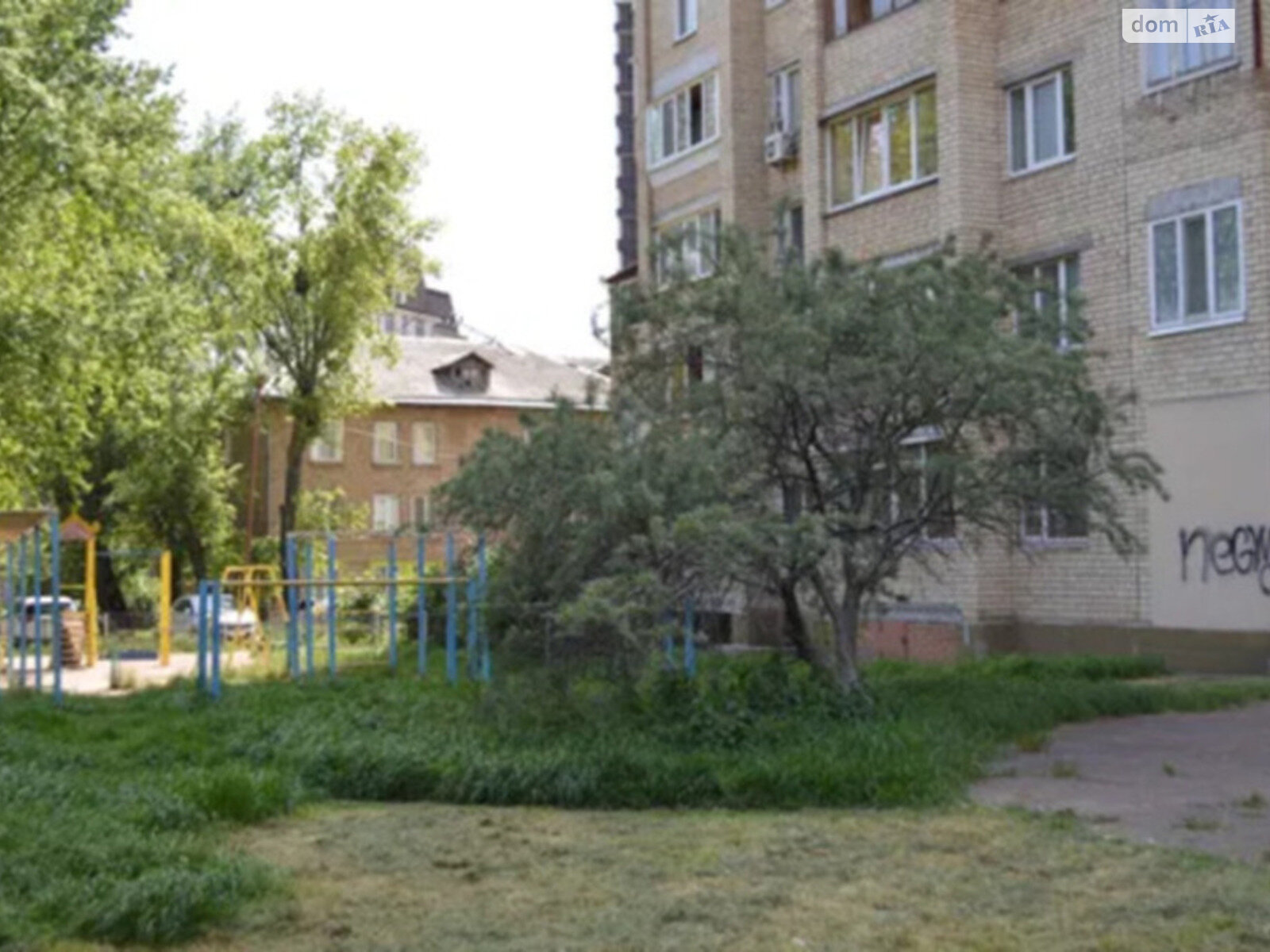 Продажа трехкомнатной квартиры в Киеве, на ул. Зверинецкая 61А, район Зверинец фото 1