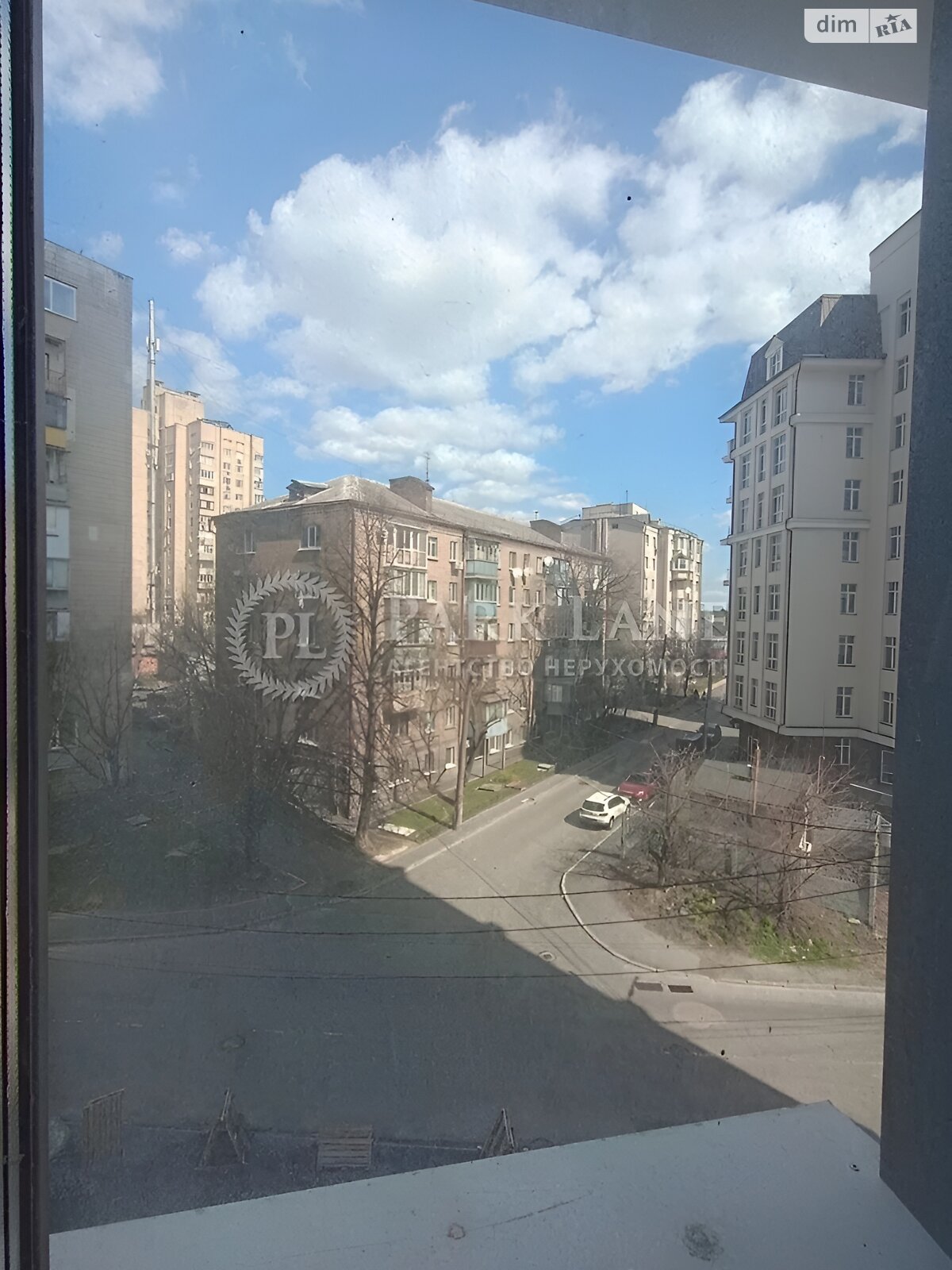 Продаж трикімнатної квартири в Києві, на вул. Звіринецька 70А, район Звіринець фото 1 Продаж трикімнатної квартири в Києві, на вул. Звіринецька 70А, район Звіринець фото 1