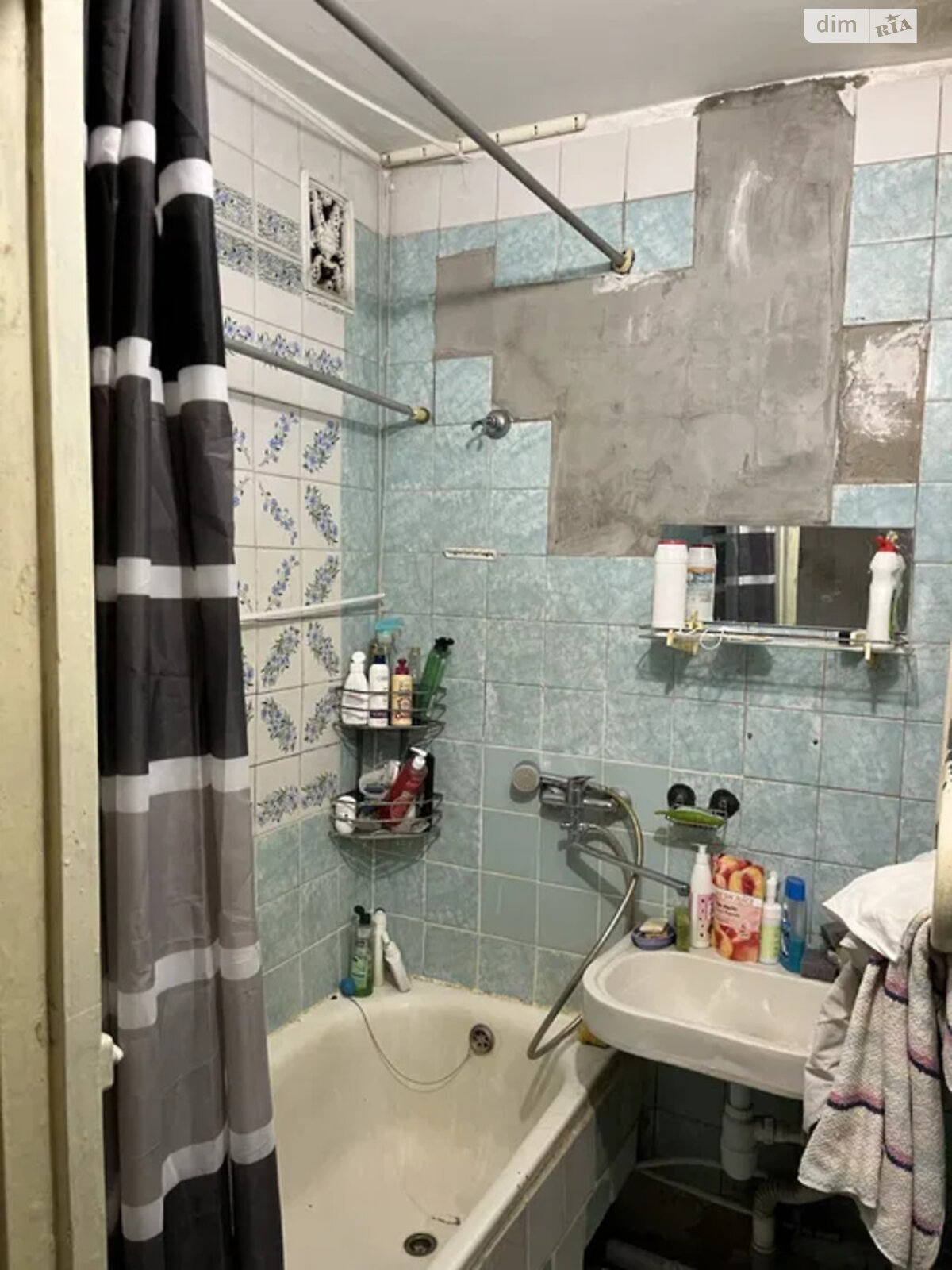 Продаж двокімнатної квартири в Києві, на вул. Звіринецька 61, район Звіринець фото 1 Продаж двокімнатної квартири в Києві, на вул. Звіринецька 61, район Звіринець фото 1