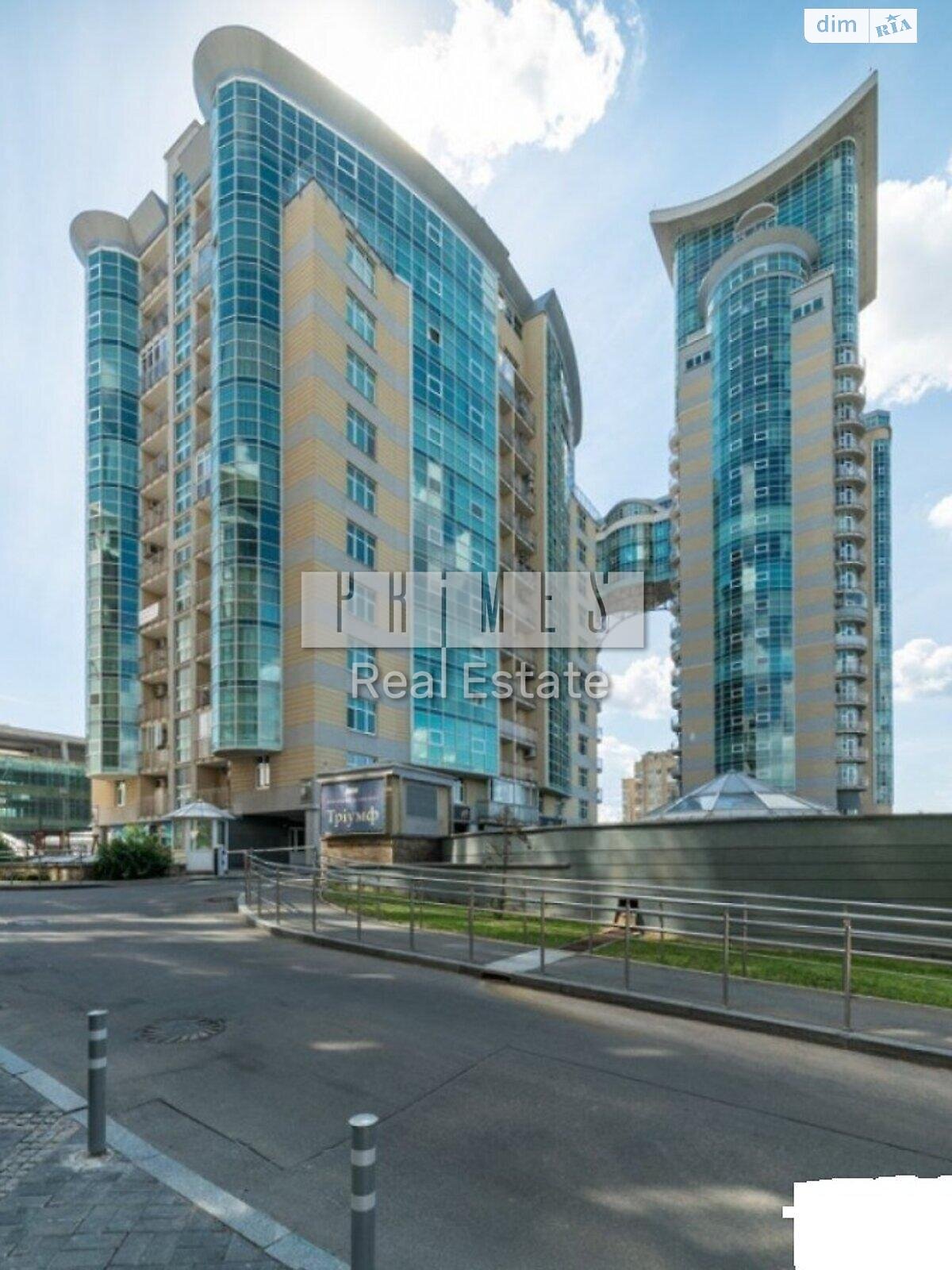Продажа трехкомнатной квартиры в Киеве, на ул. Зверинецкая 59, район Зверинец фото 1 Продажа трехкомнатной квартиры в Киеве, на ул. Зверинецкая 59, район Зверинец фото 1