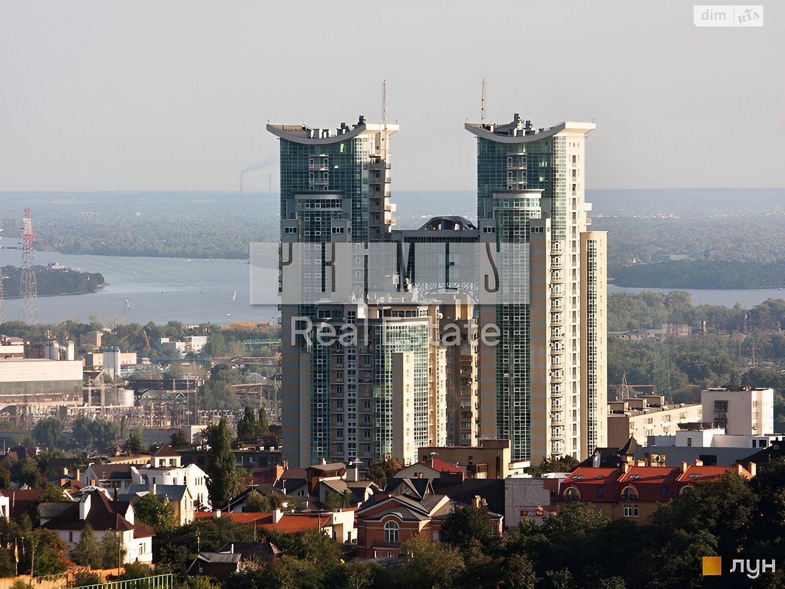 Продажа трехкомнатной квартиры в Киеве, на ул. Зверинецкая 59, район Зверинец фото 1 Продажа трехкомнатной квартиры в Киеве, на ул. Зверинецкая 59, район Зверинец фото 1