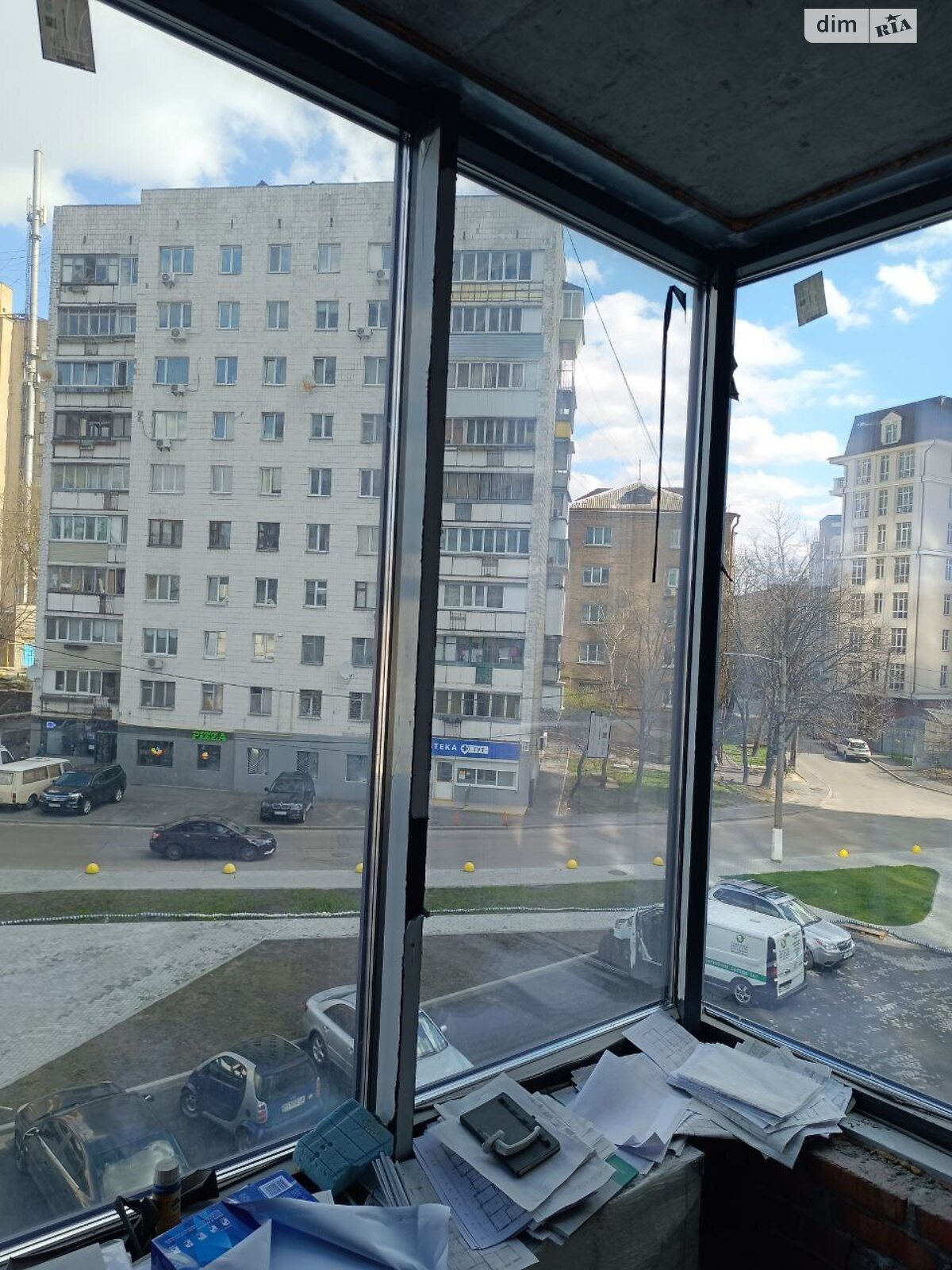 Продажа трехкомнатной квартиры в Киеве, на ул. Зверинецкая 70А, район Зверинец фото 1 Продажа трехкомнатной квартиры в Киеве, на ул. Зверинецкая 70А, район Зверинец фото 1