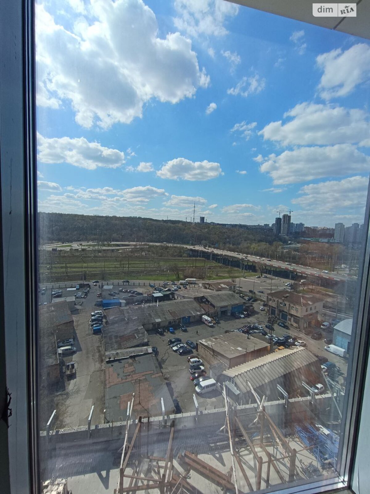 Продаж трикімнатної квартири в Києві, на вул. Звіринецька 70А, район Звіринець фото 1 Продаж трикімнатної квартири в Києві, на вул. Звіринецька 70А, район Звіринець фото 1