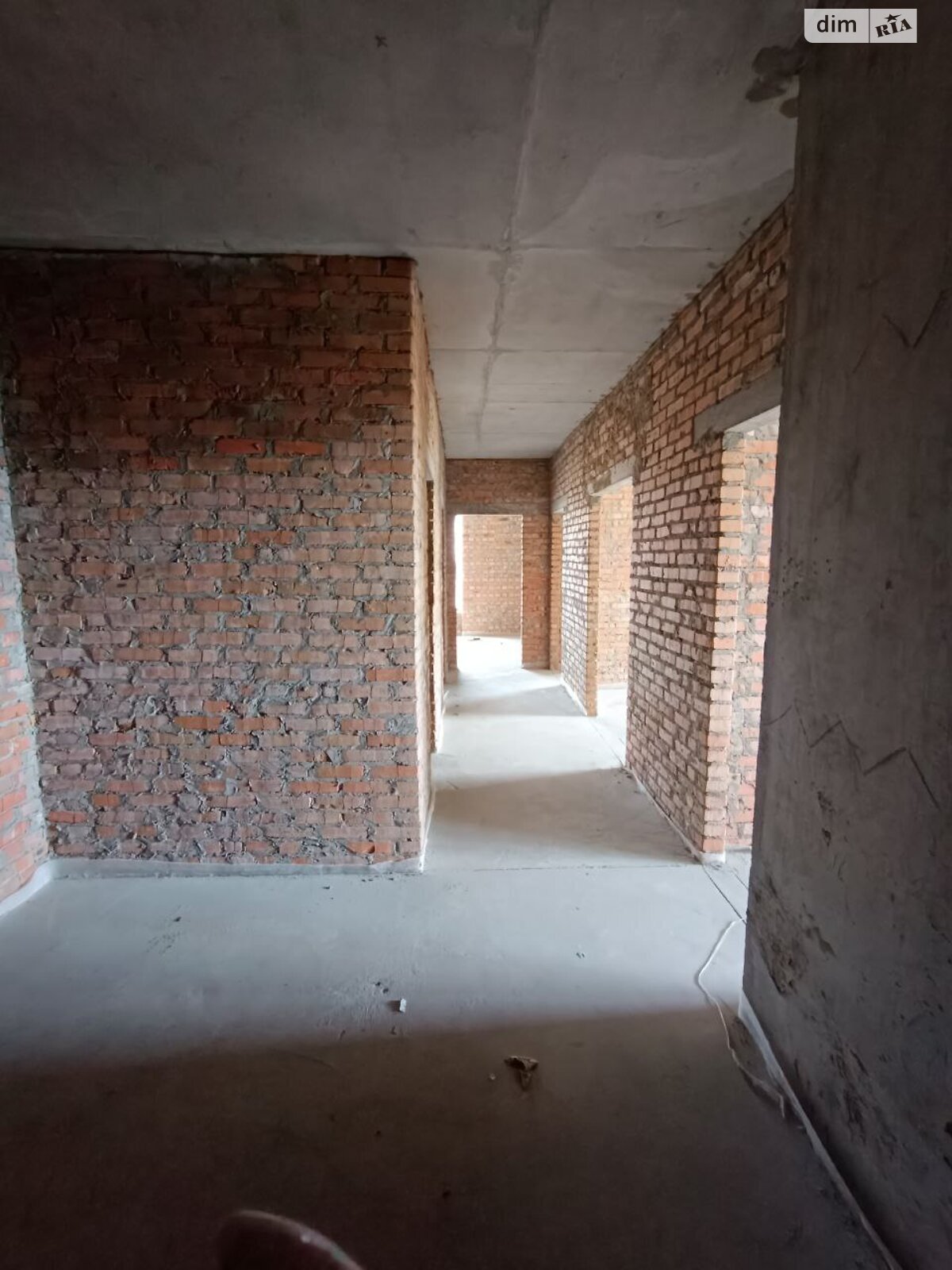 Продаж трикімнатної квартири в Києві, на вул. Звіринецька 70А, район Звіринець фото 1 Продаж трикімнатної квартири в Києві, на вул. Звіринецька 70А, район Звіринець фото 1
