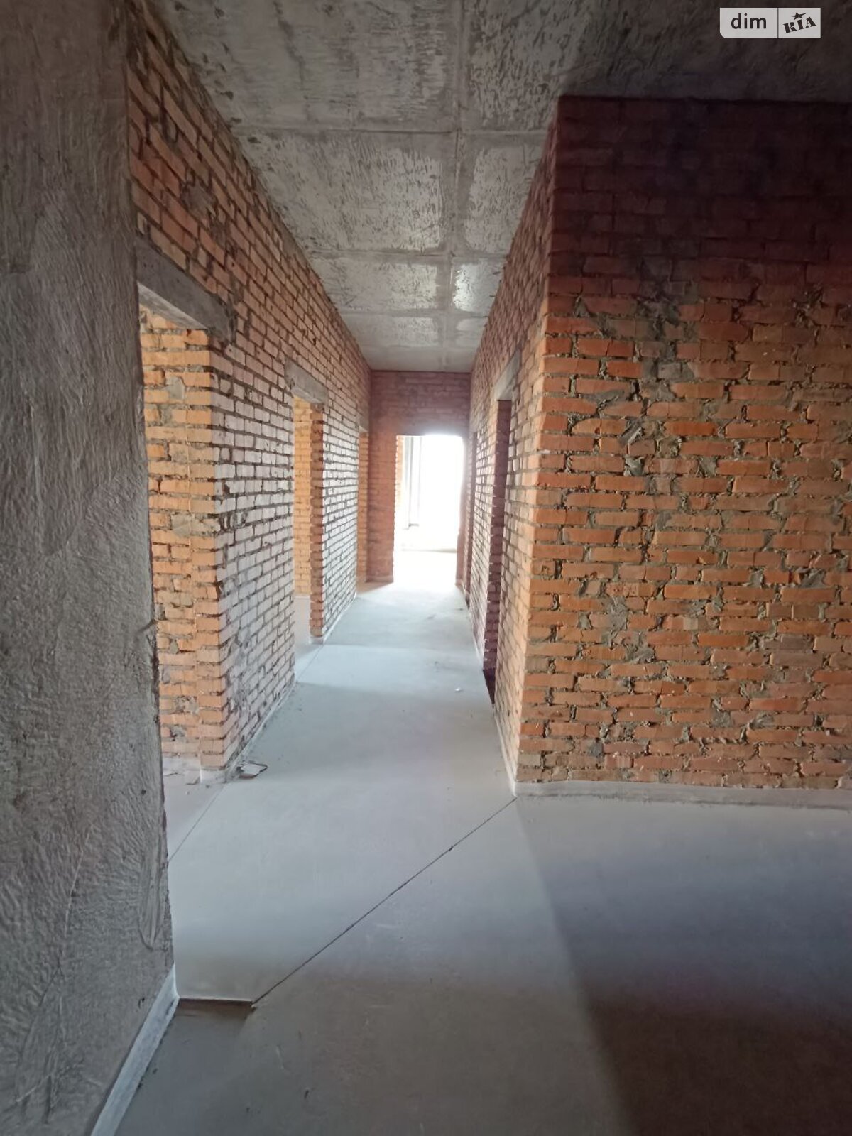 Продаж трикімнатної квартири в Києві, на вул. Звіринецька 70А, район Звіринець фото 1 Продаж трикімнатної квартири в Києві, на вул. Звіринецька 70А, район Звіринець фото 1