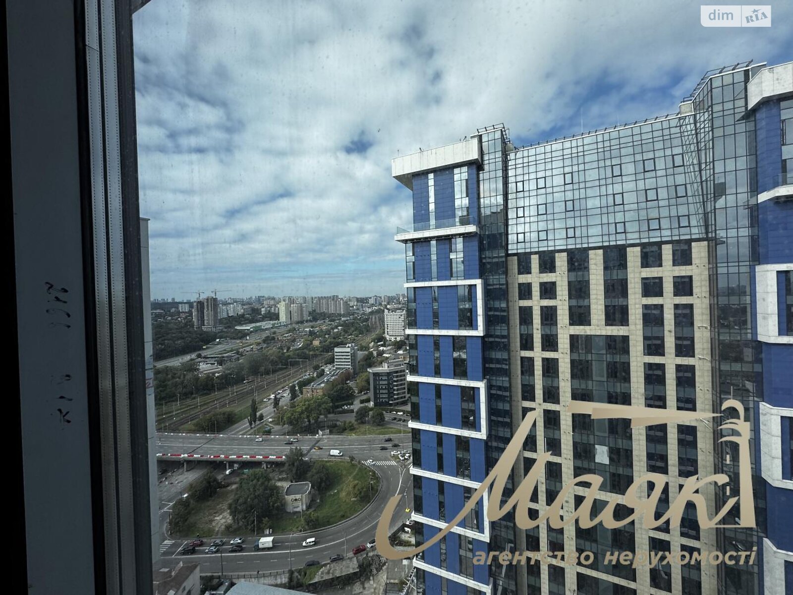 Продажа двухкомнатной квартиры в Киеве, на ул. Зверинецкая 70А, кв. 20, район Зверинец фото 1