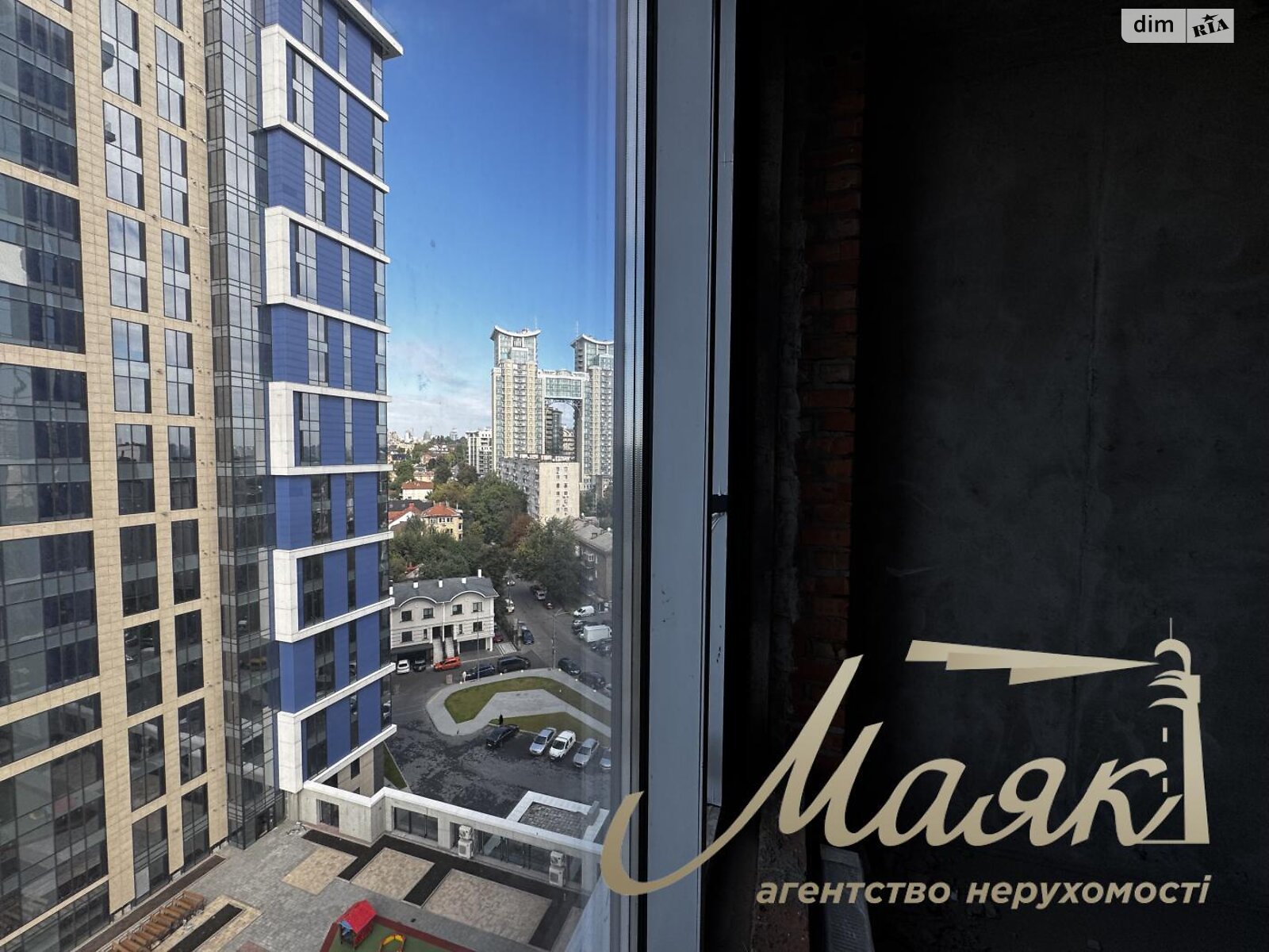 Продажа трехкомнатной квартиры в Киеве, на ул. Зверинецкая 70А, кв. 88, район Зверинец фото 1