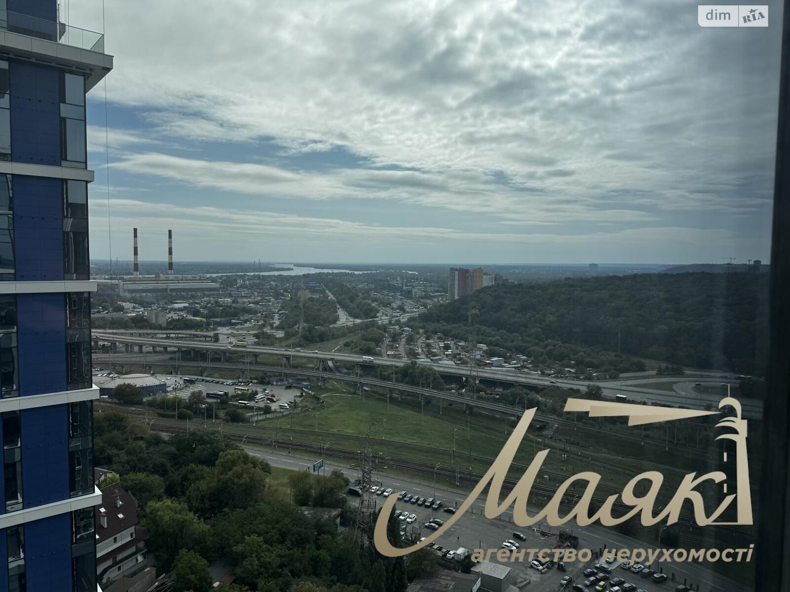 Продажа трехкомнатной квартиры в Киеве, на ул. Зверинецкая 70А, кв. 88, район Зверинец фото 1