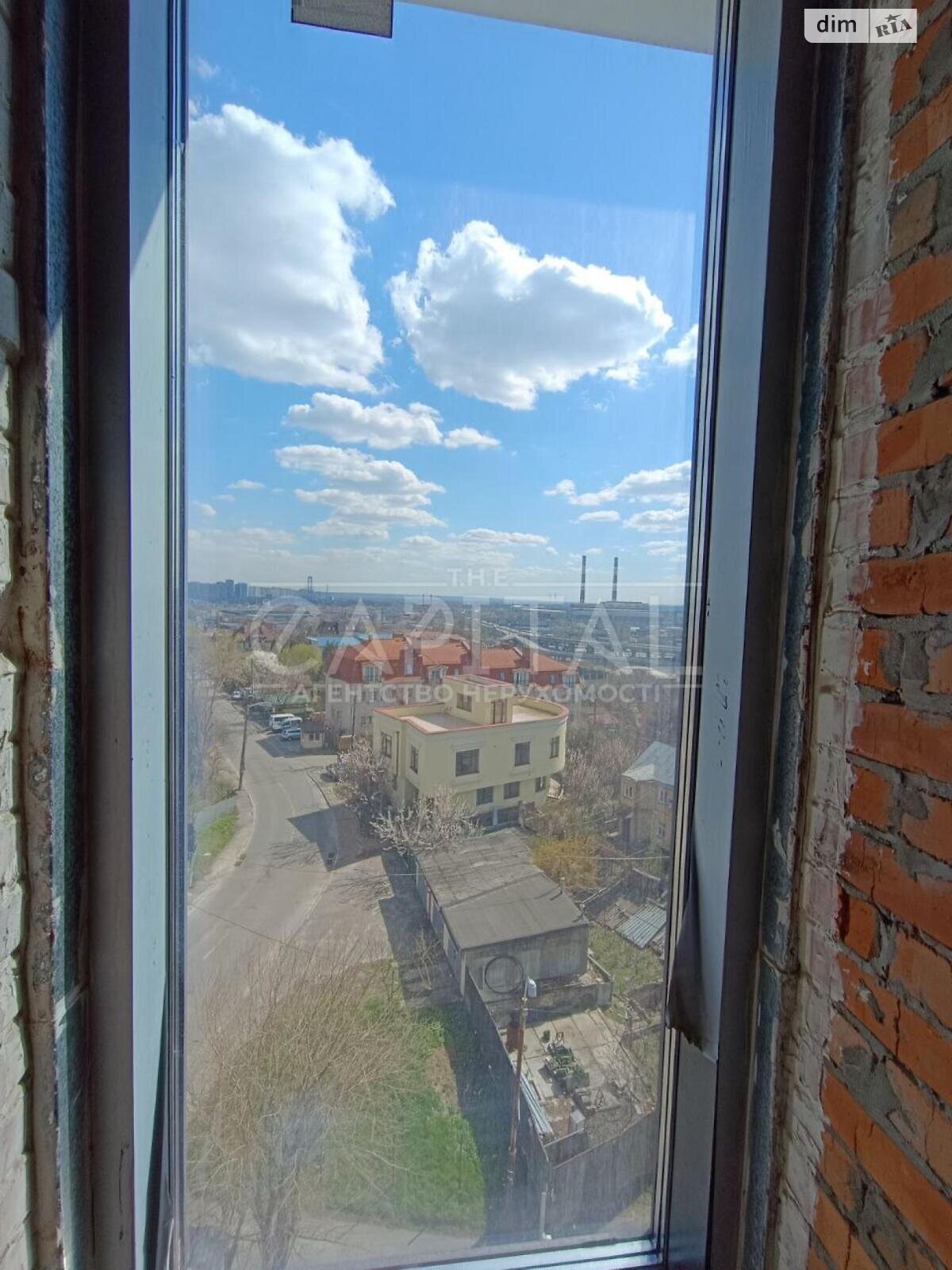 Продажа трехкомнатной квартиры в Киеве, на ул. Зверинецкая 70А, фото 1 Продажа трехкомнатной квартиры в Киеве, на ул. Зверинецкая 70А, фото 1