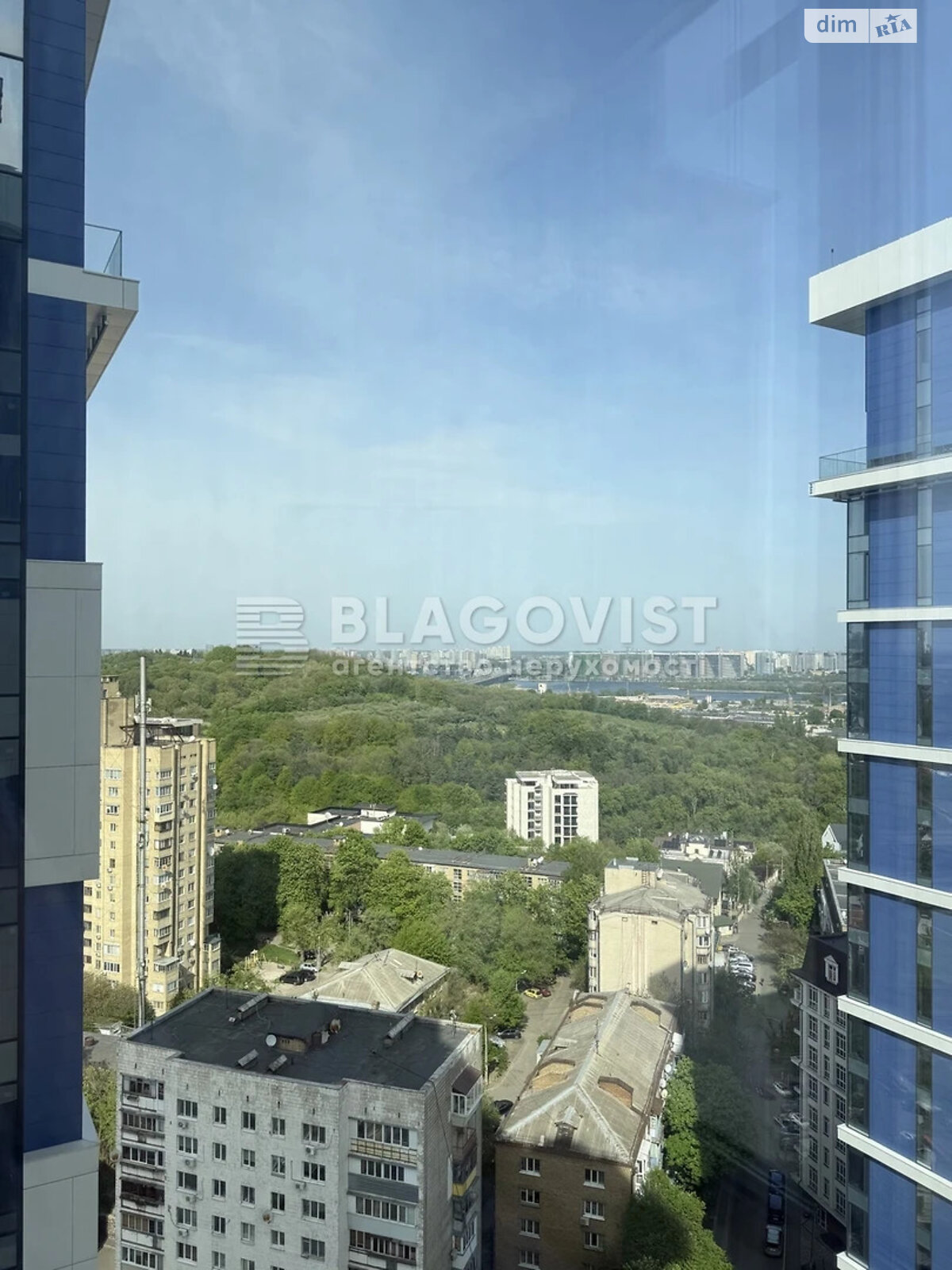 Продаж двокімнатної квартири в Києві, на вул. Звіринецька 70А, фото 1 Продаж двокімнатної квартири в Києві, на вул. Звіринецька 70А, фото 1