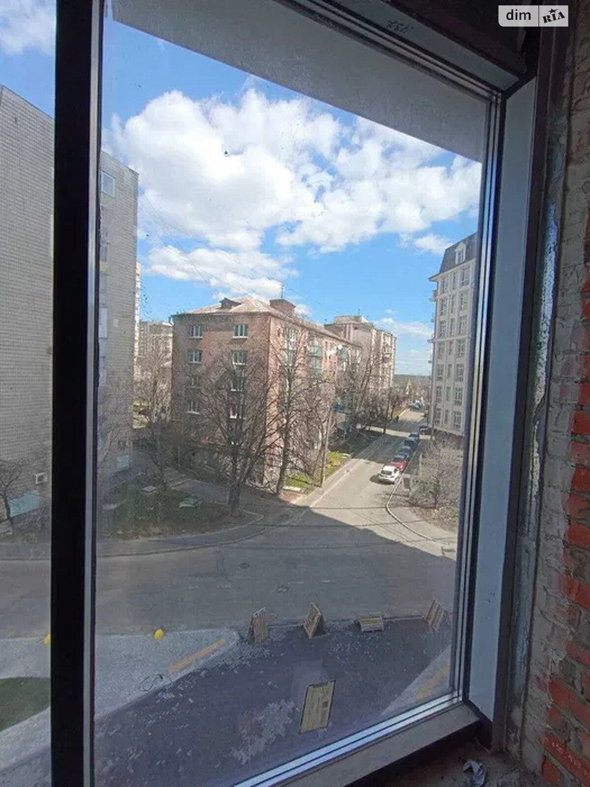 Продажа трехкомнатной квартиры в Киеве, на ул. Зверинецкая 70А, фото 1 Продажа трехкомнатной квартиры в Киеве, на ул. Зверинецкая 70А, фото 1
