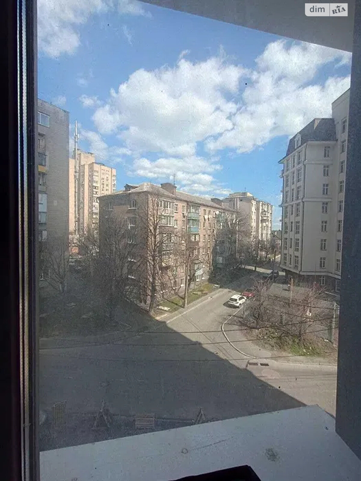 Продажа трехкомнатной квартиры в Киеве, на ул. Зверинецкая 70А, фото 1 Продажа трехкомнатной квартиры в Киеве, на ул. Зверинецкая 70А, фото 1