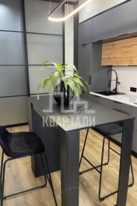 Продаж двокімнатної квартири в Києві, на вул. Редьчинська 7, район Оболонський фото 2