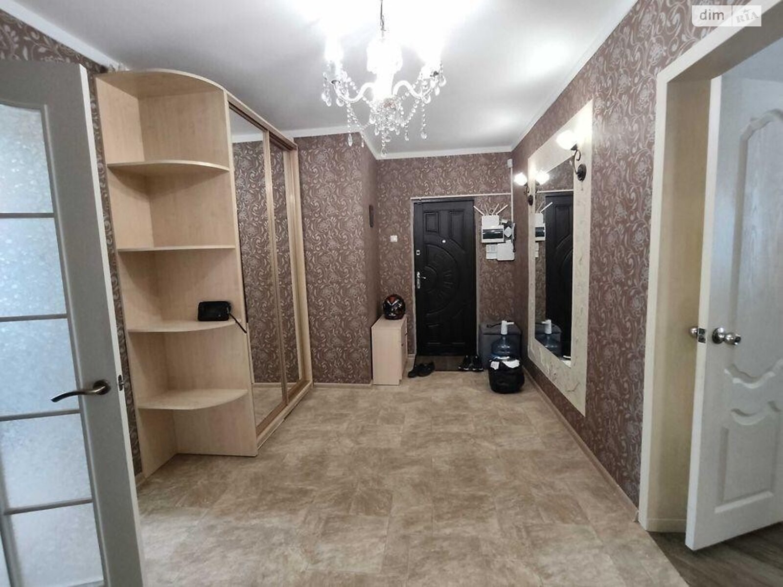 Продажа трехкомнатной квартиры в Киеве, на ул. Феодосийская 8, фото 1