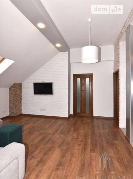 Продажа трехкомнатной квартиры в Киево-Святошинске, на ул. Авиаторов 28а, район Петропавловская Борщаговка фото 1 Продажа трехкомнатной квартиры в Киево-Святошинске, на ул. Авиаторов 28а, район Петропавловская Борщаговка фото 1