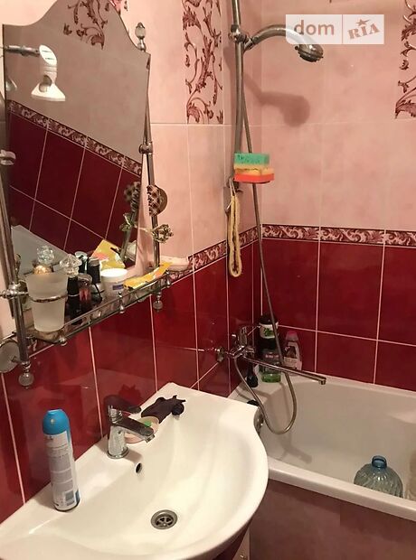 Продажа двухкомнатной квартиры в Киево-Святошинске, на ул. Садовая 51, район Петропавловская Борщаговка фото 1 Продажа двухкомнатной квартиры в Киево-Святошинске, на ул. Садовая 51, район Петропавловская Борщаговка фото 1
