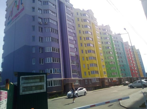 Продаж трикімнатної квартири в Києво-Святошинську на Тепличная 48, район Петрівське (нов. Святопетрівське) фото 1 Продаж трикімнатної квартири в Києво-Святошинську на Тепличная 48, район Петрівське (нов. Святопетрівське) фото 1