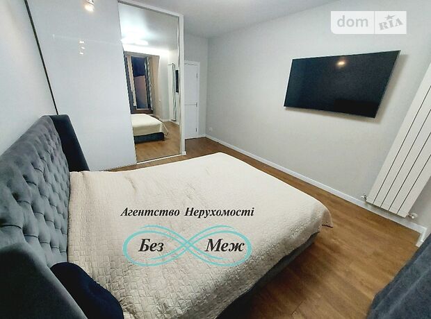 Продажа двухкомнатной квартиры в Киево-Святошинске, на просп. Мартынова 9, район Софиевская Борщаговка фото 1 Продажа двухкомнатной квартиры в Киево-Святошинске, на просп. Мартынова 9, район Софиевская Борщаговка фото 1